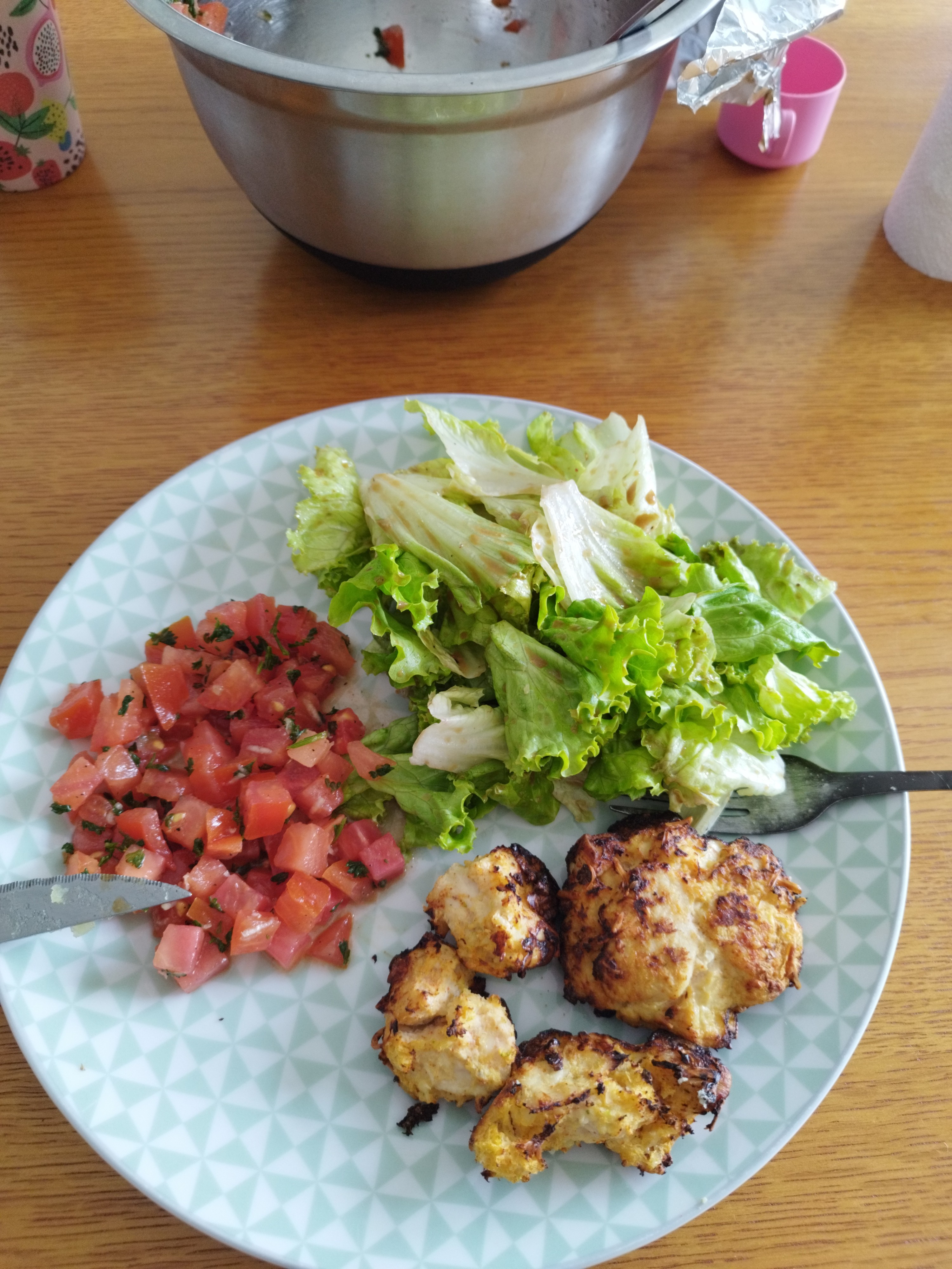 Poulet grillé et salade