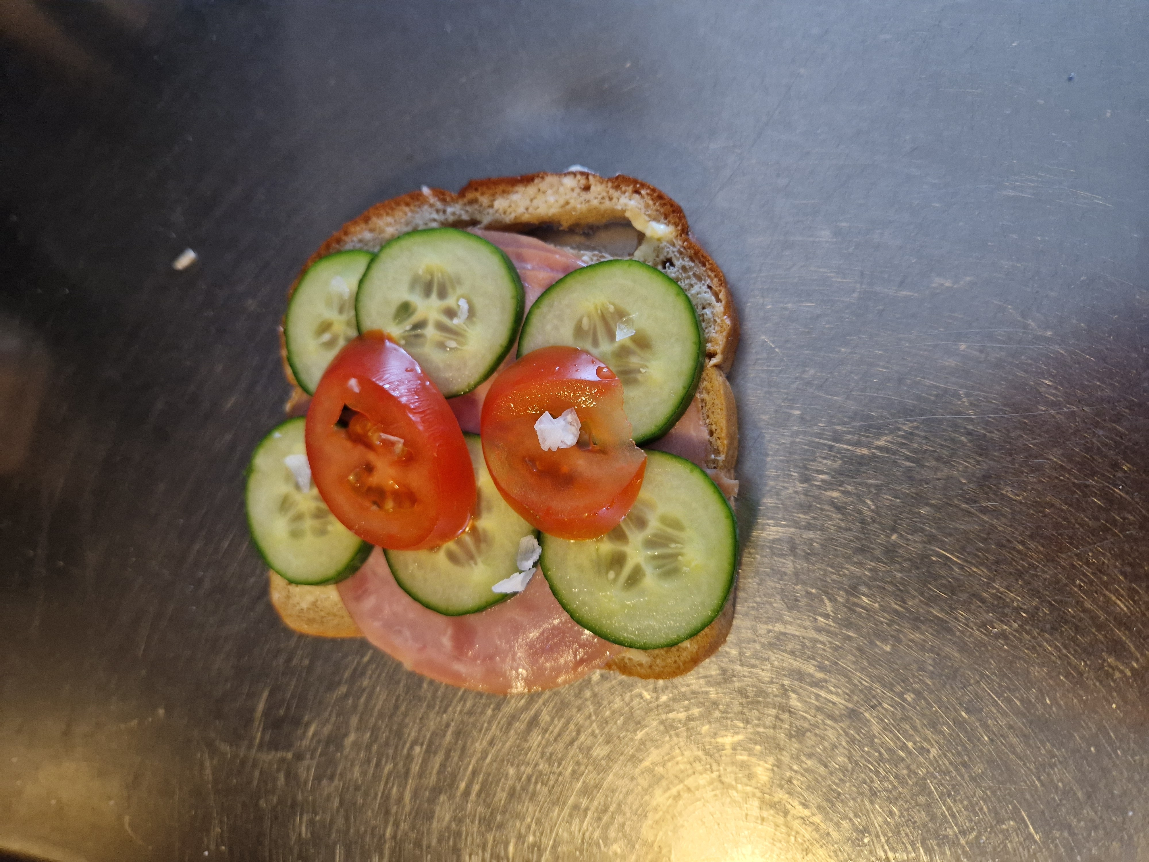 Ham Veggie Open Sandwich