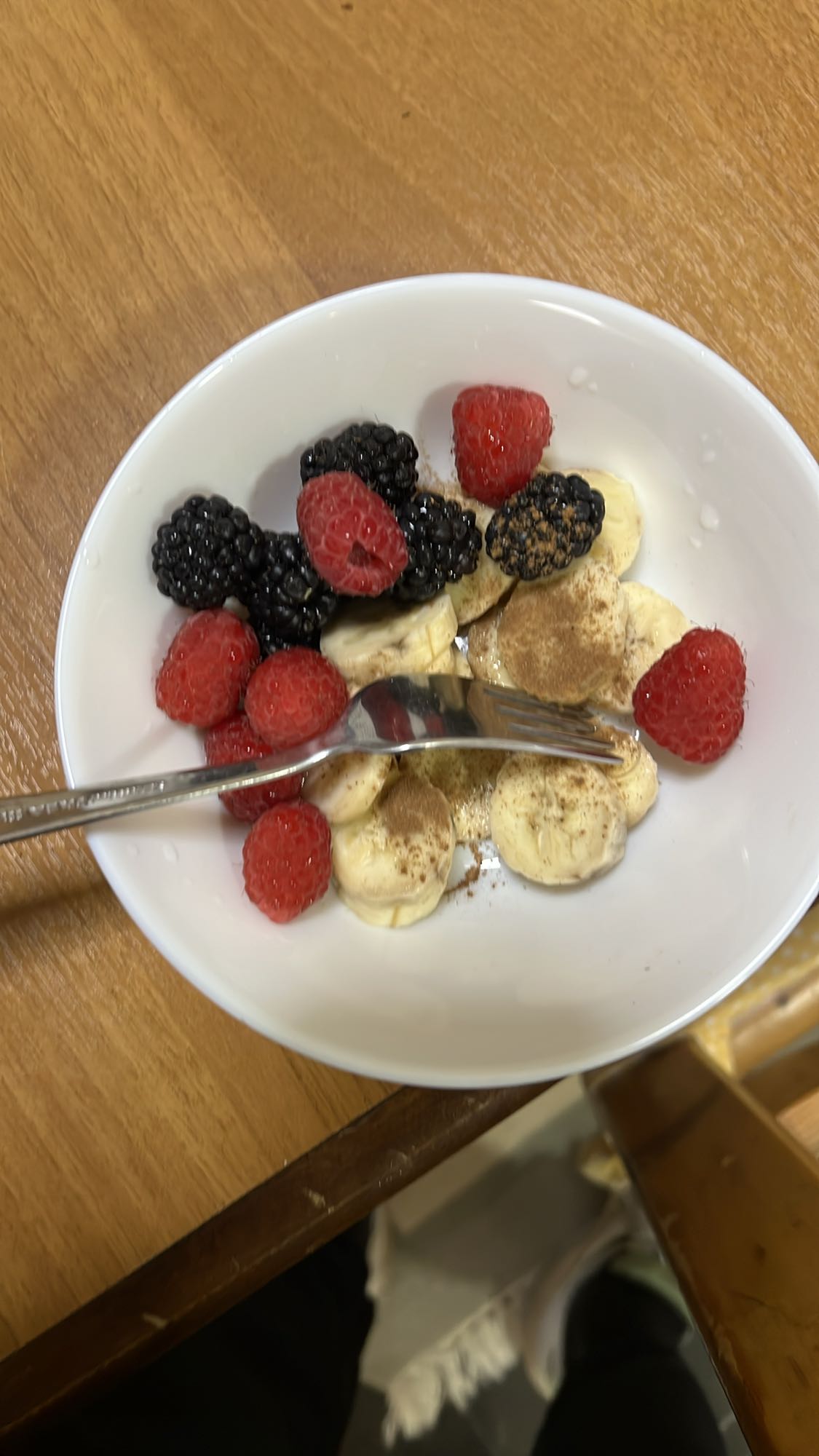 Φρούτα με κανέλα