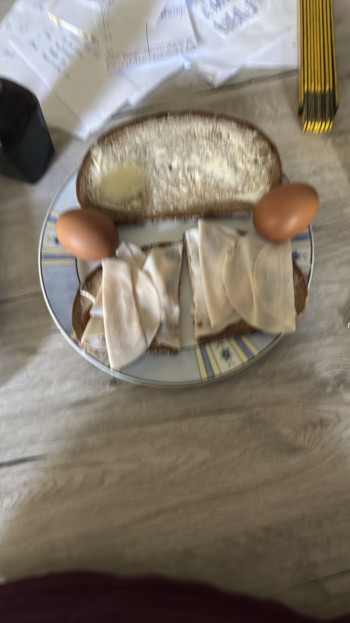 Sandwich con huevos