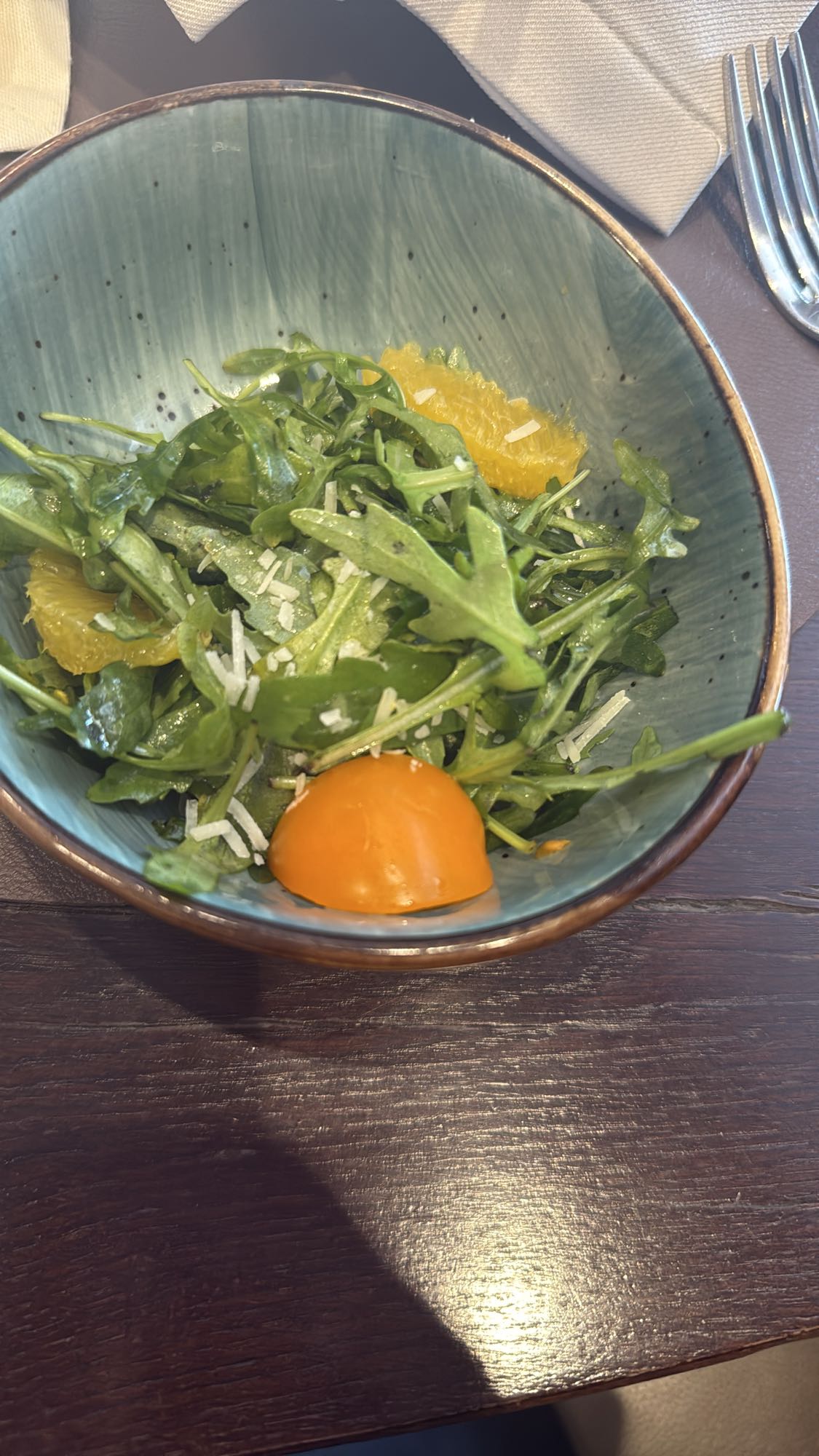 Салат с рукколой и апельсином