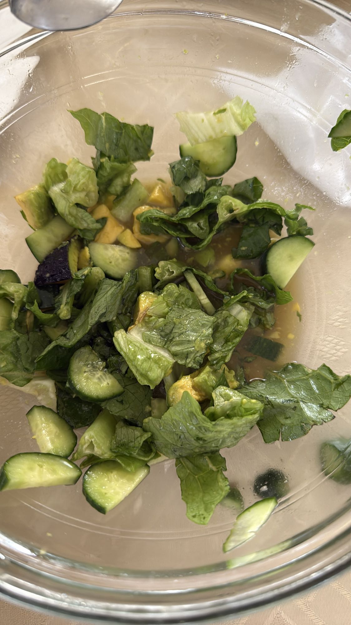 Avocado Cucumber Salad