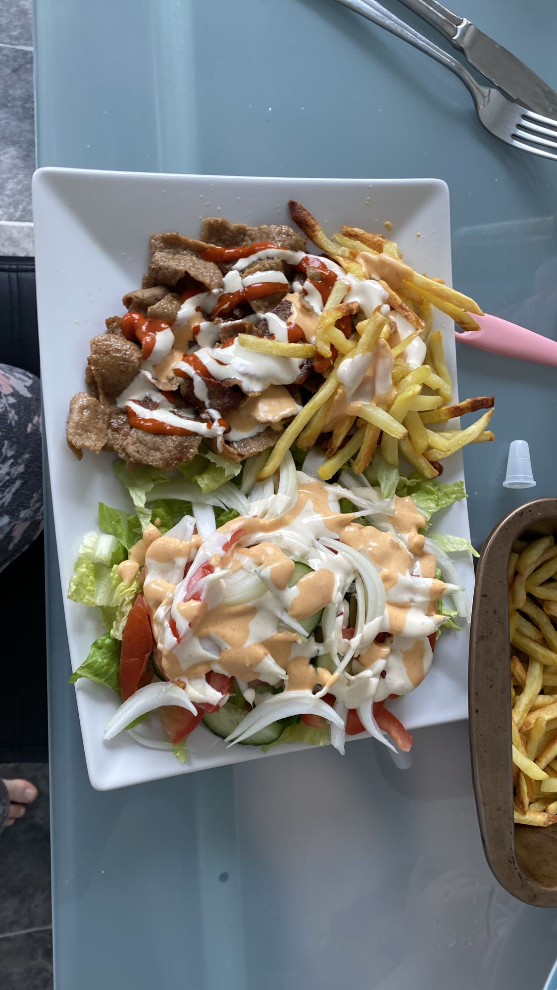 Doner with fries and salad