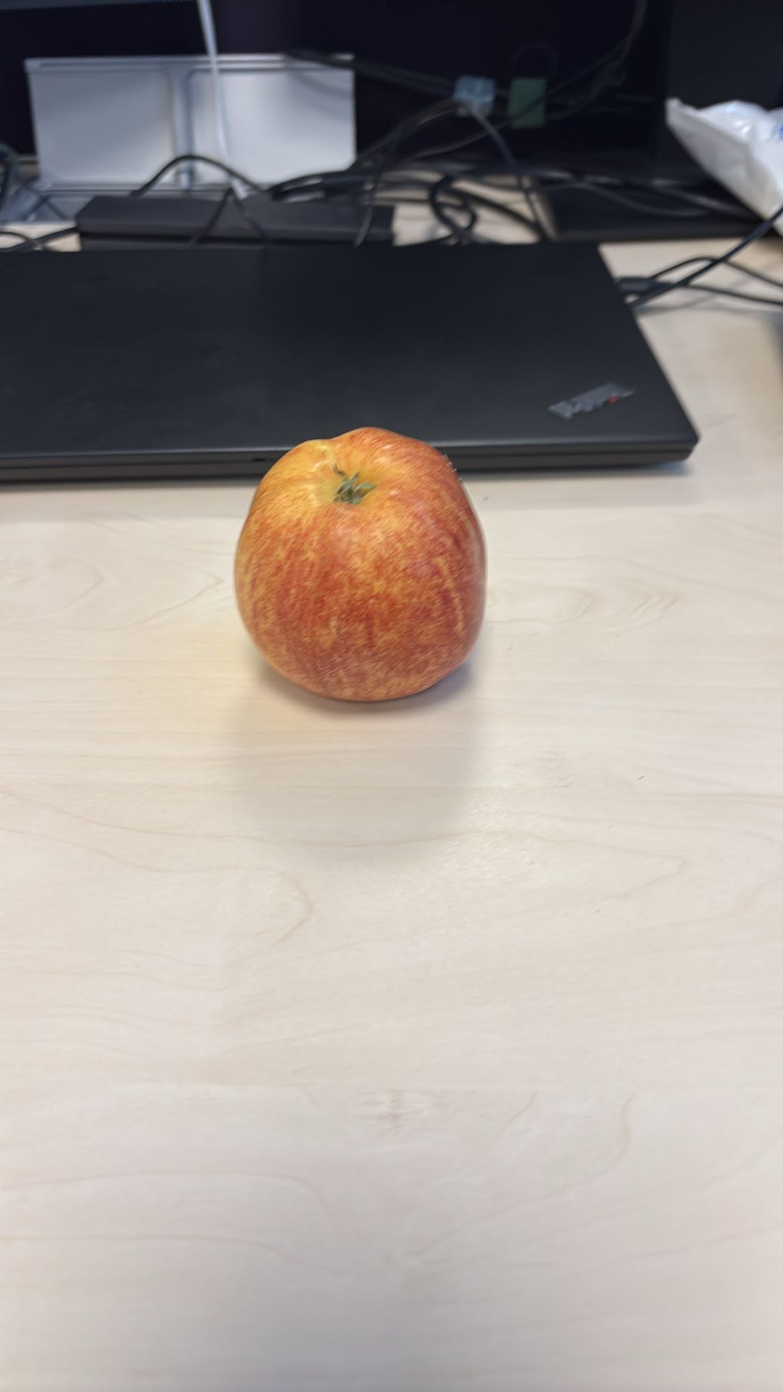 Pomme entière
