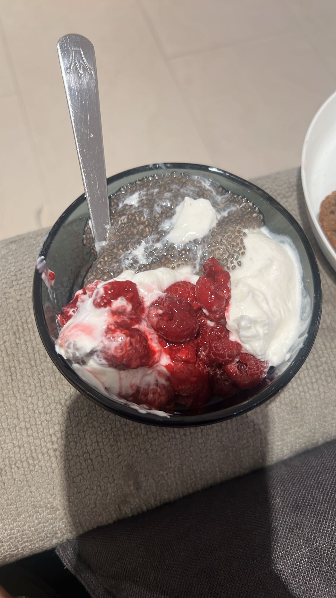 Kvarg med chia & bär