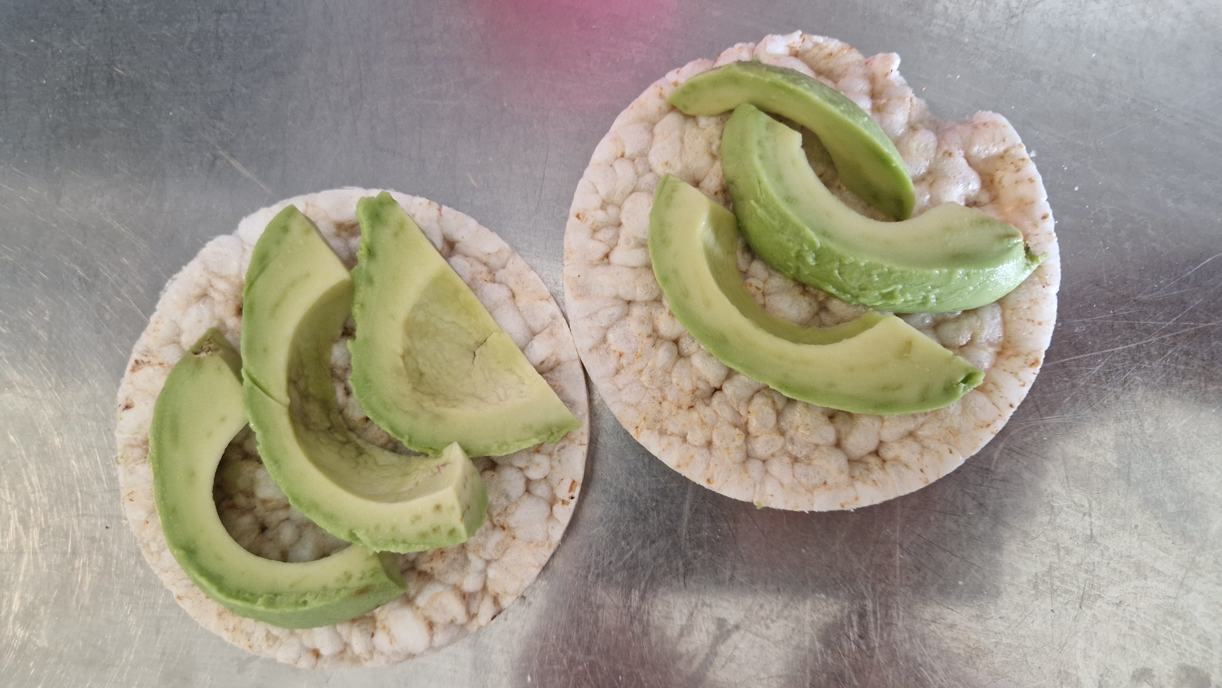 Avocado Rice Cakes