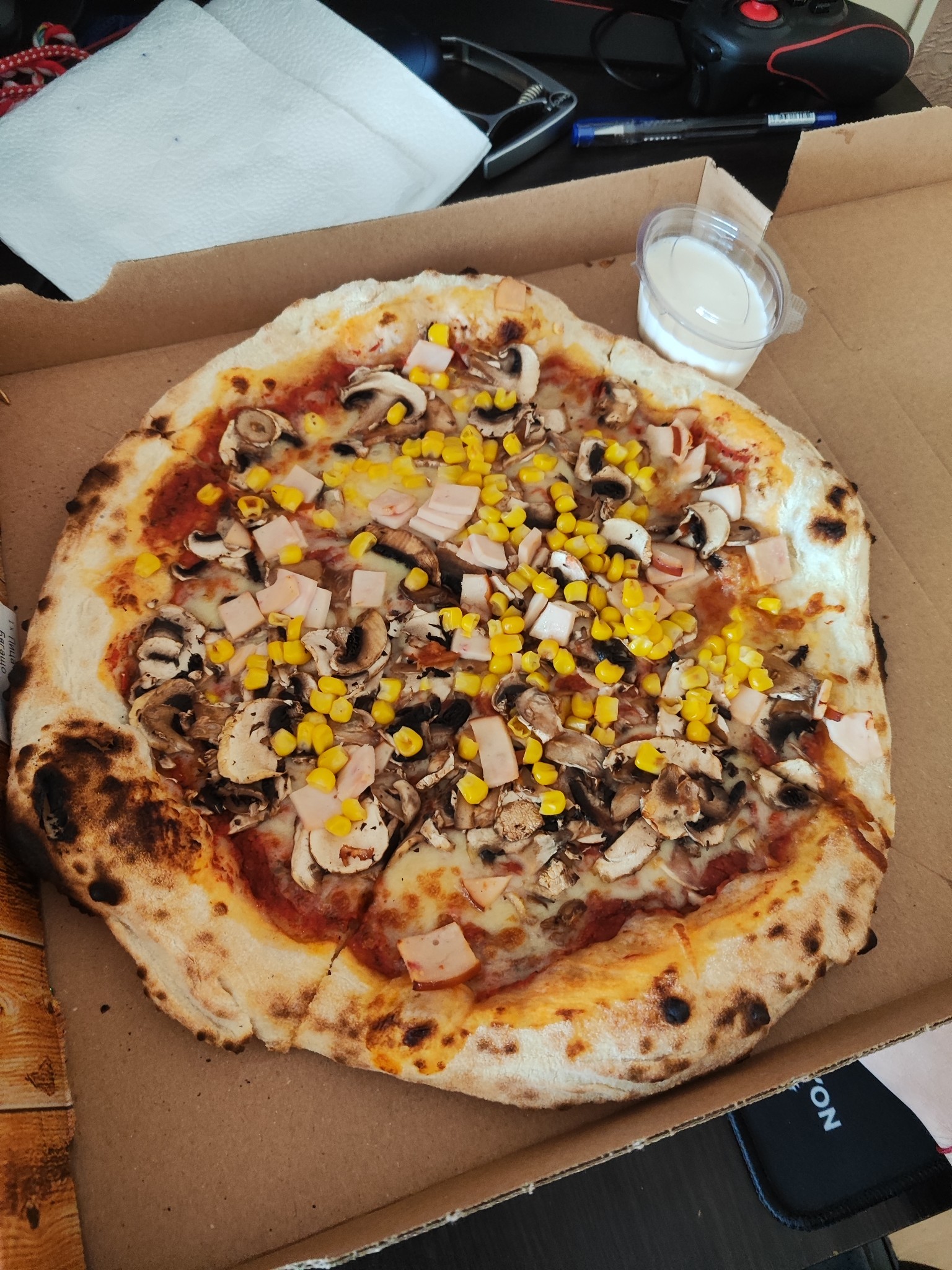 Mushroom Corn Pizza