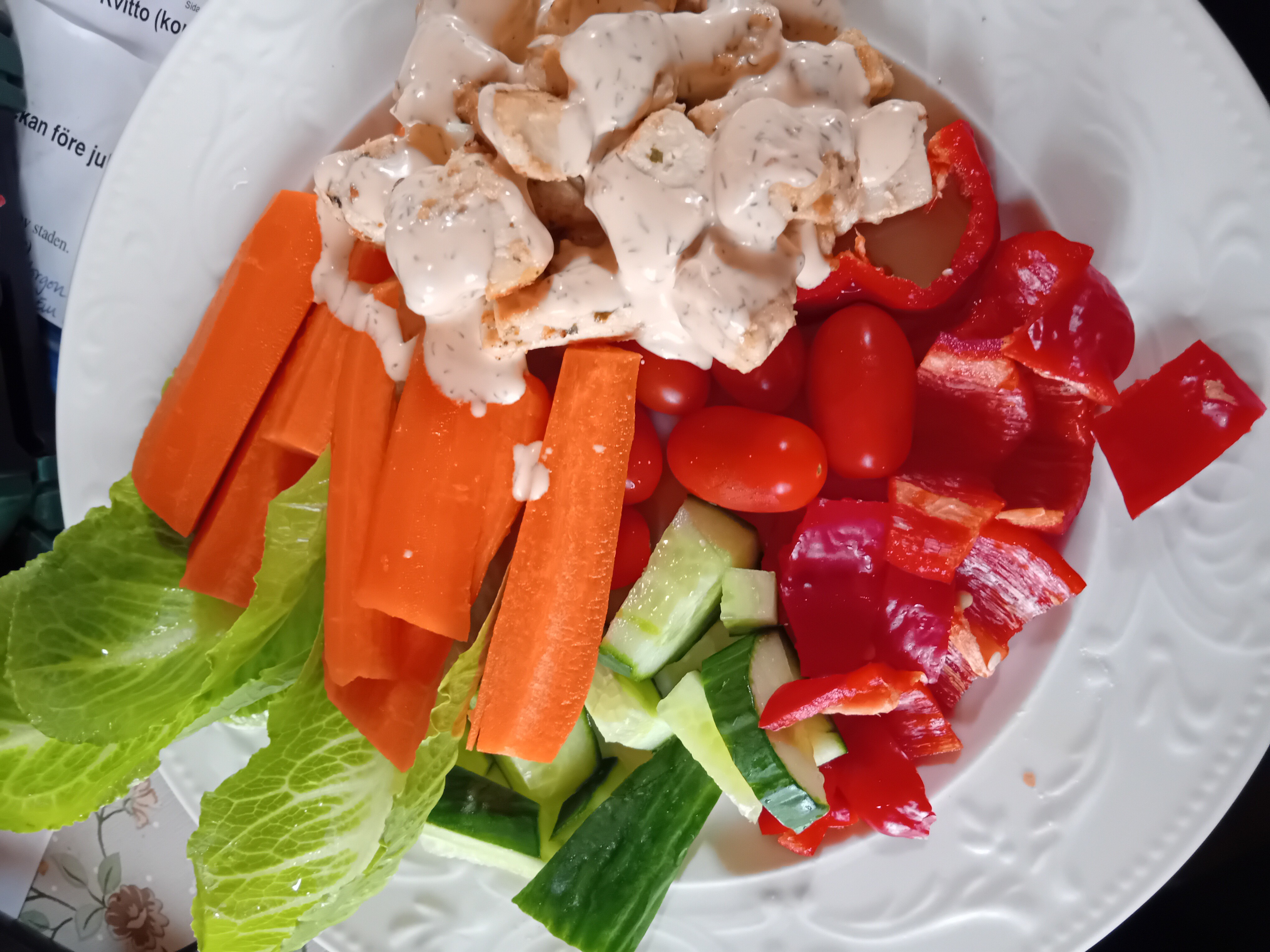 Kycklingsallad med grönsaker