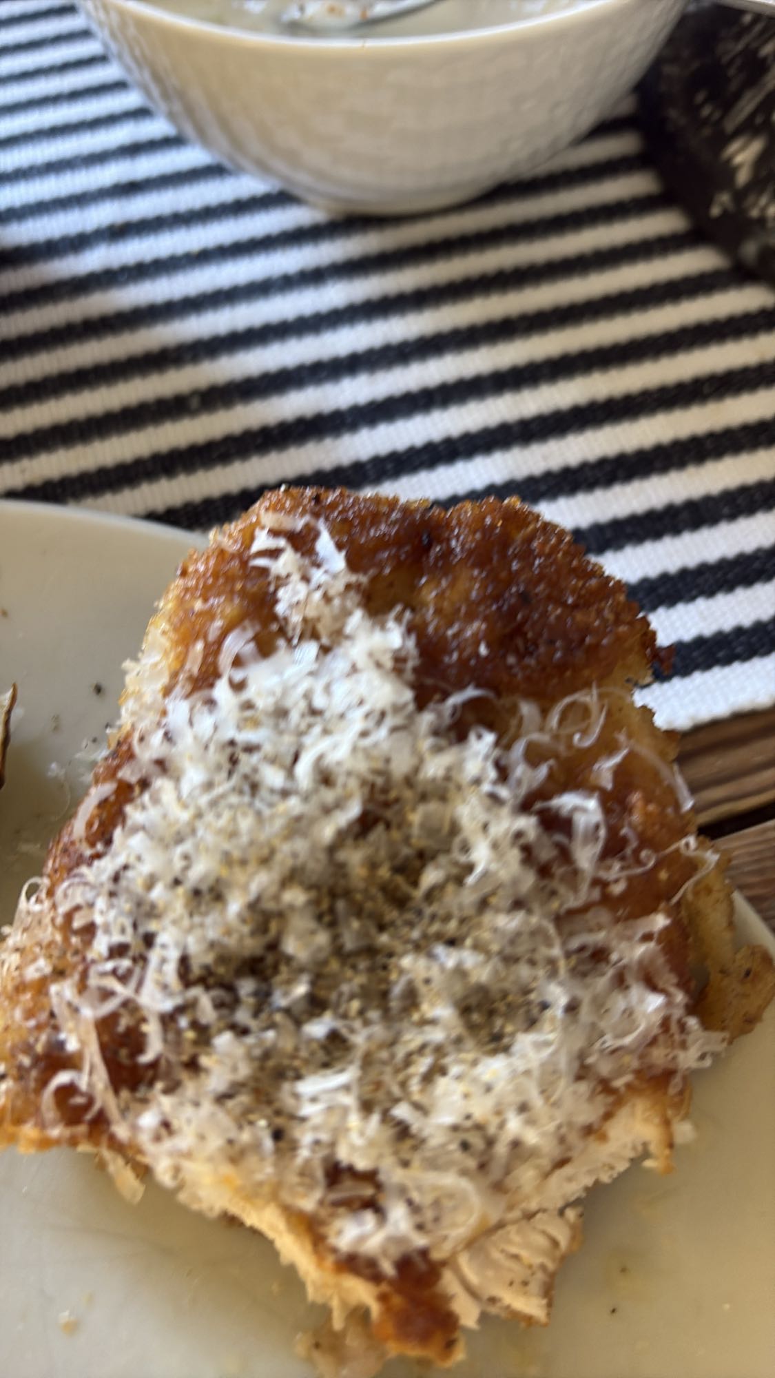 Kyckling med ost och kryddor