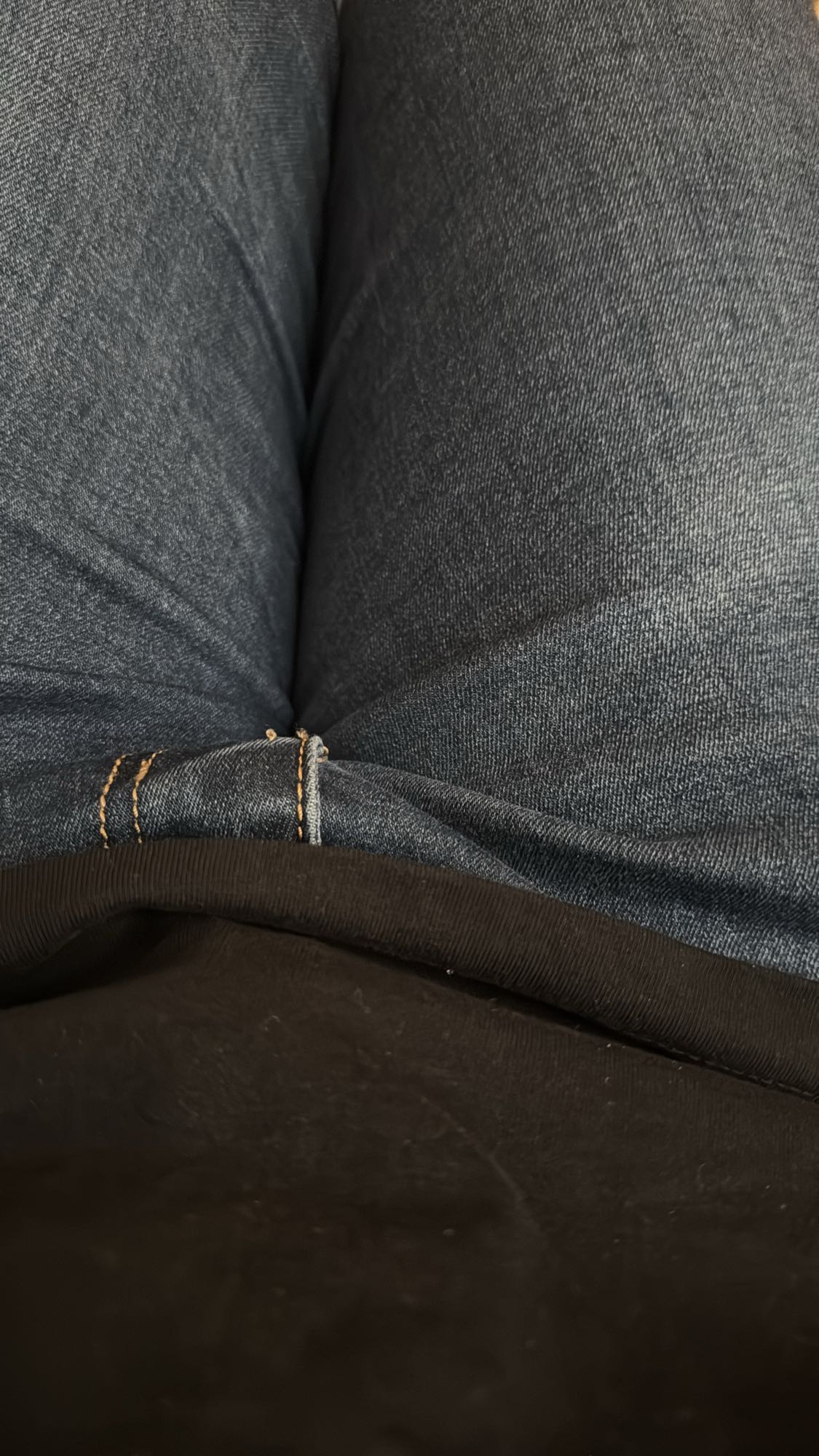 Połowa woreczka z kaszą prażoną z sosem polędwiczka i sodówka coleslaw