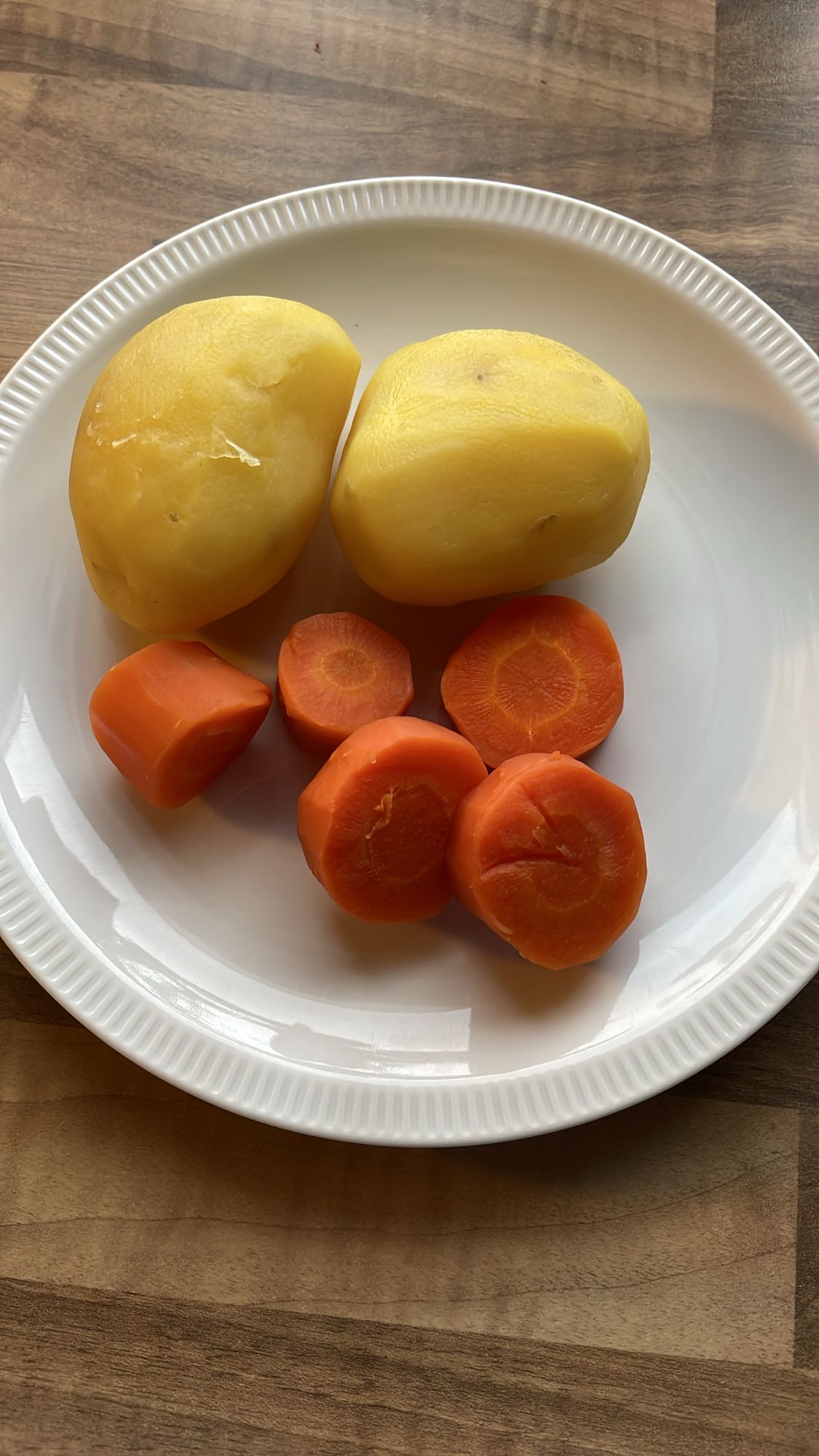 Potatis och morot tallrik