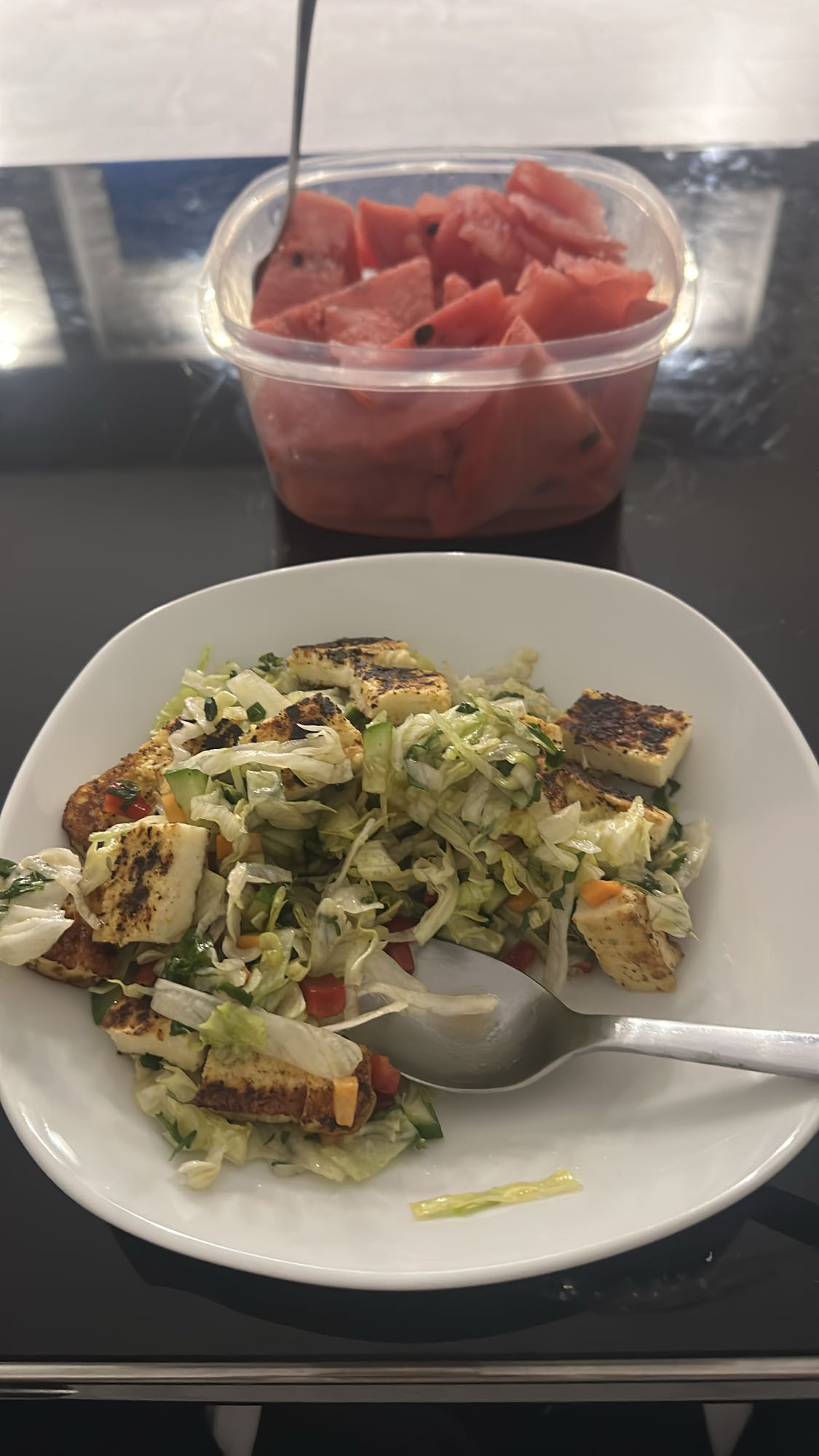 Paneersalat mit Wassermelone