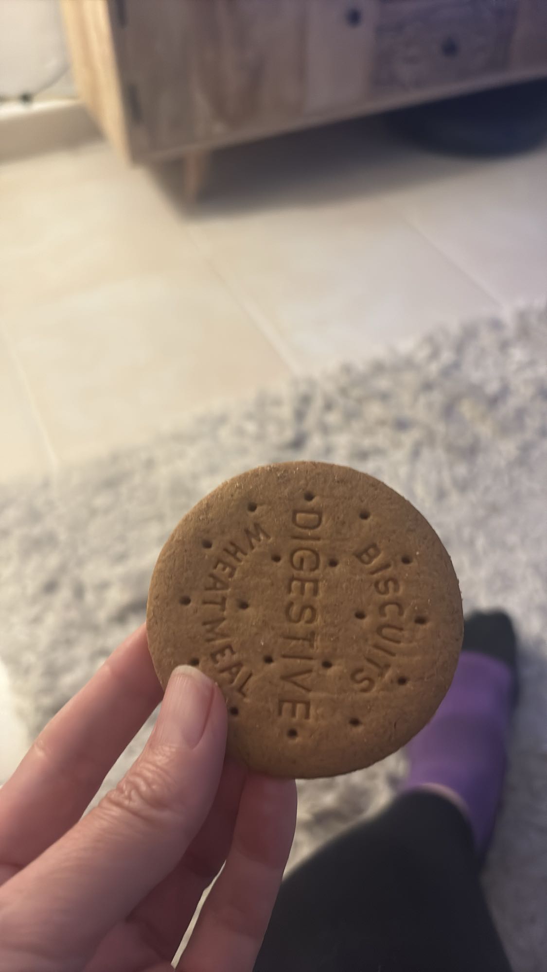 Digestive biscuit