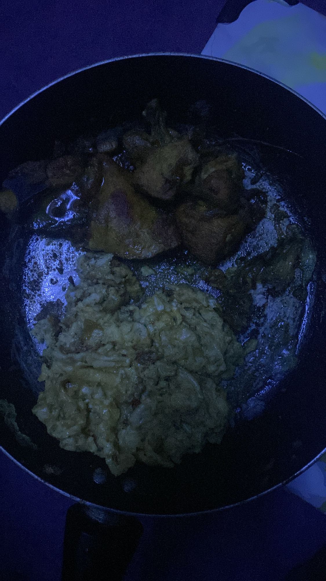 Scrambled eggs and chicken