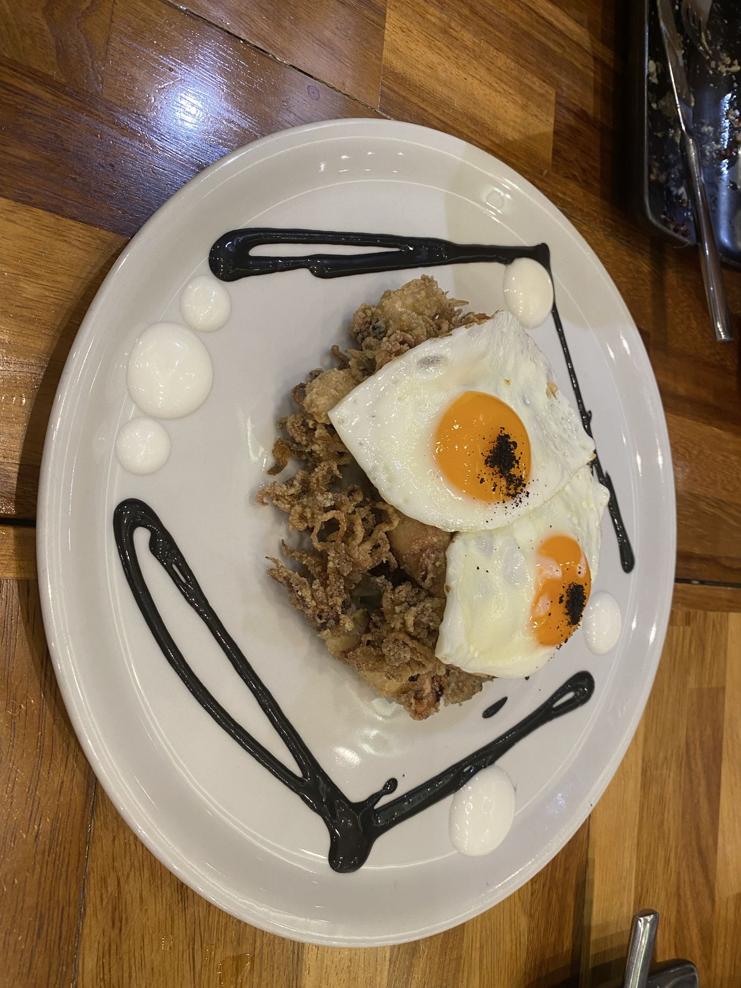 Calamares con huevos fritos