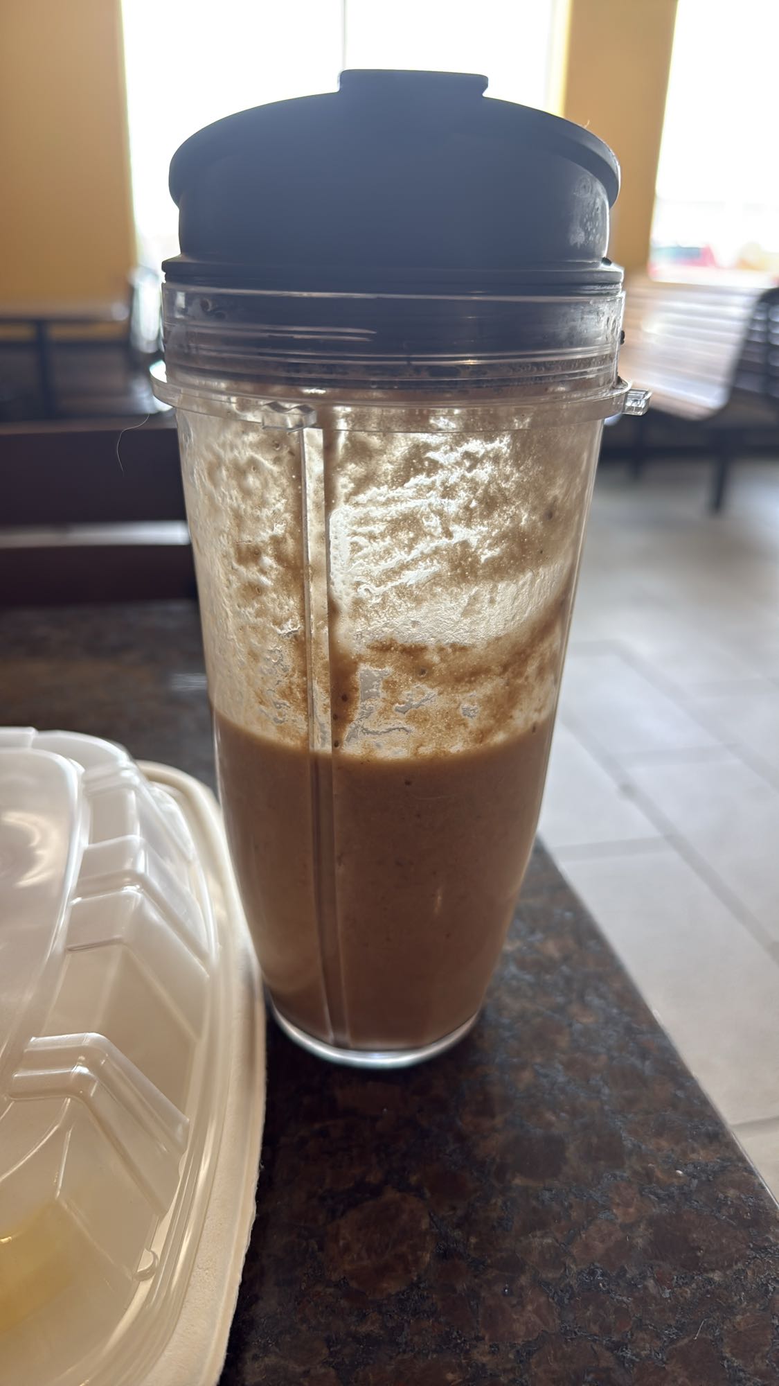 Smoothie protéiné ananas