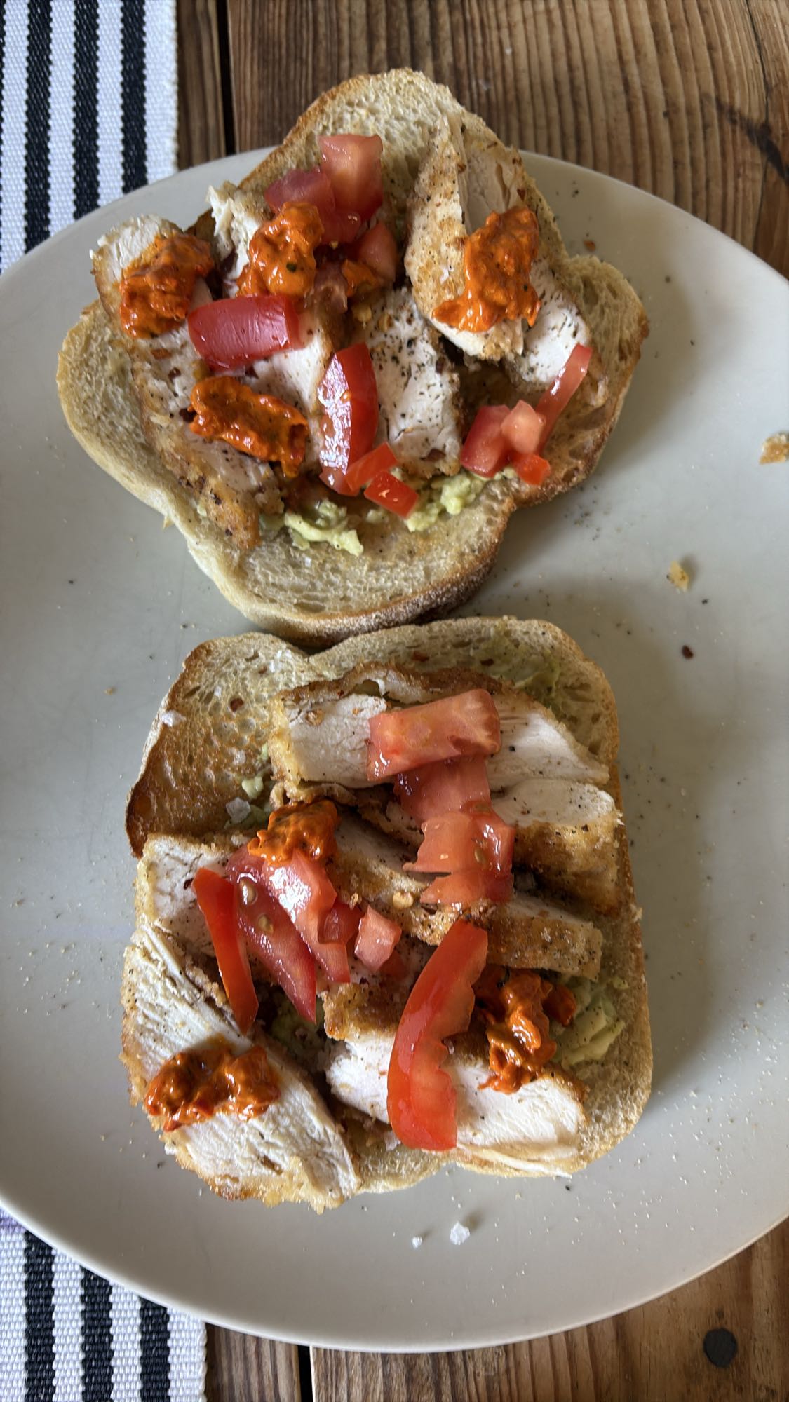 Kycklingmacka med tomat