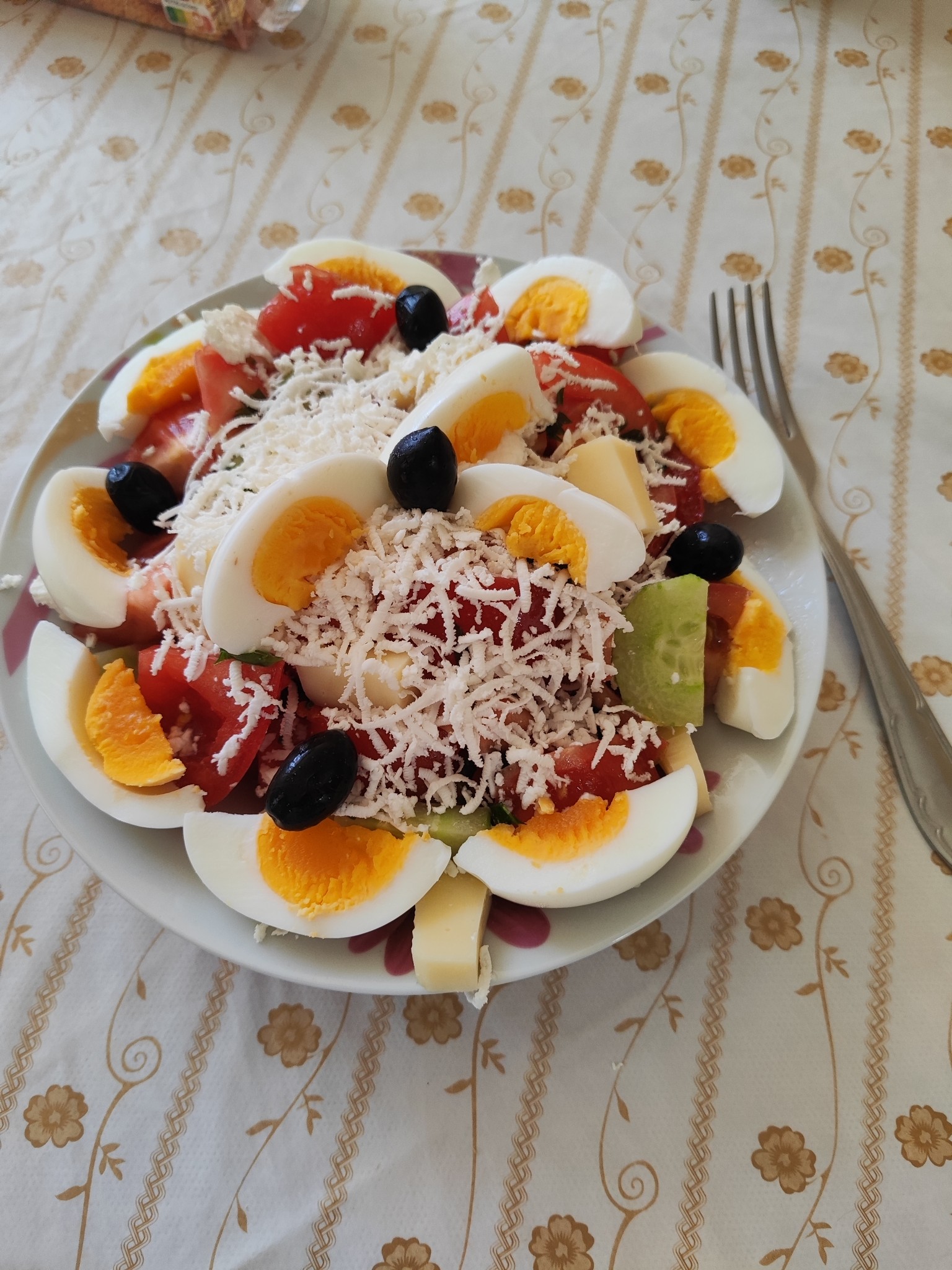 Egg Veggie Cheese Salad