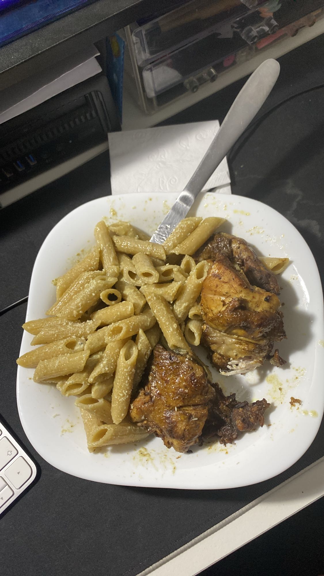 Pasta and grilled chicken