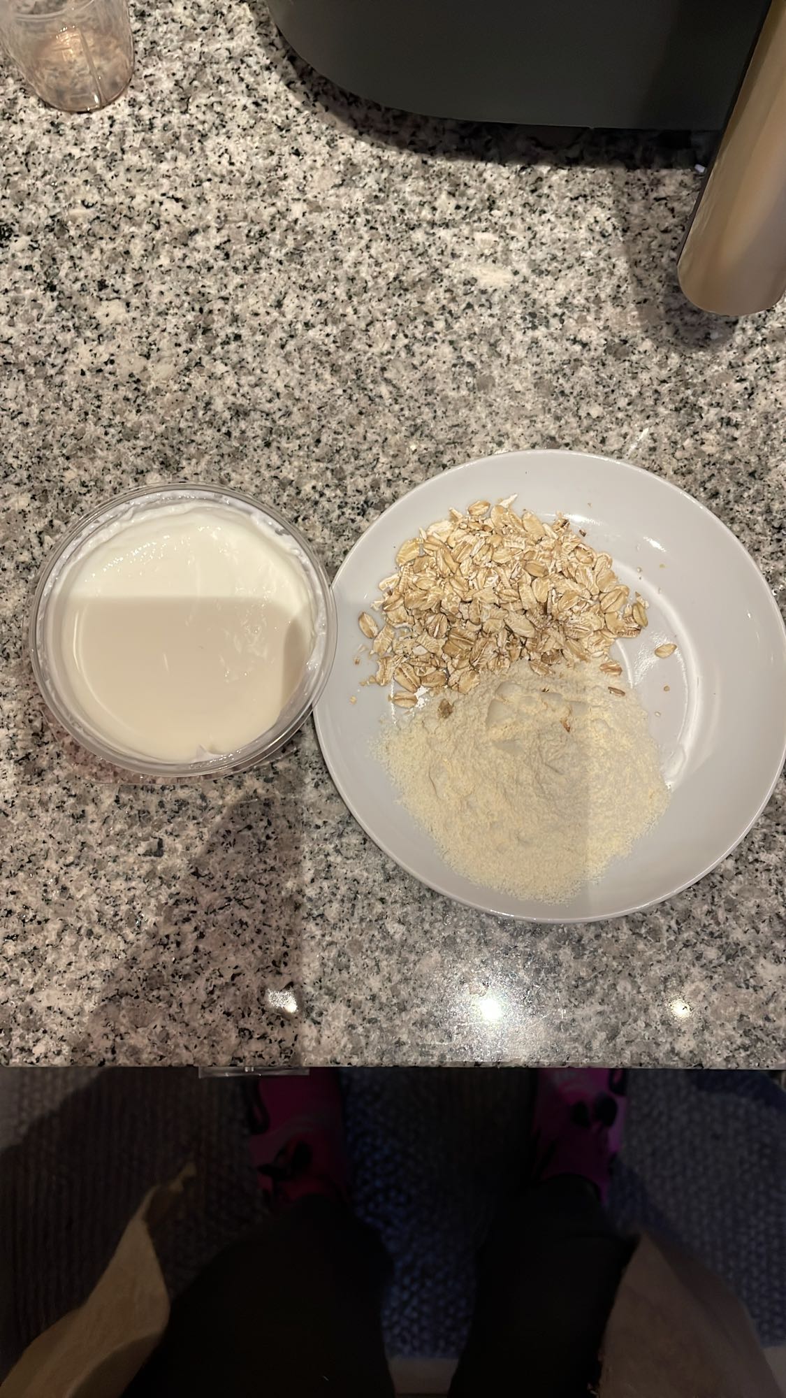 Aveia com iogurte e leite