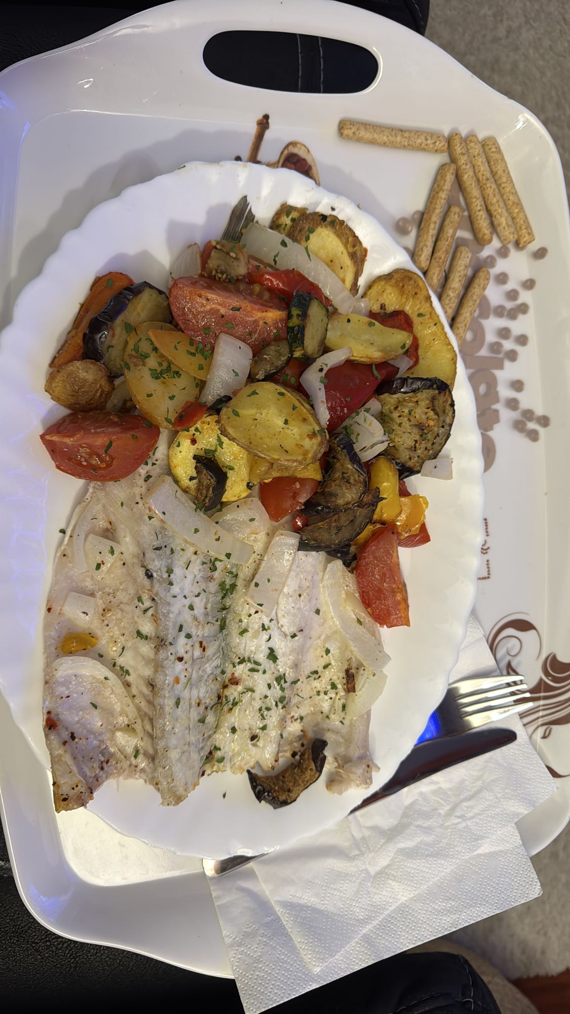 Pescado con vegetales