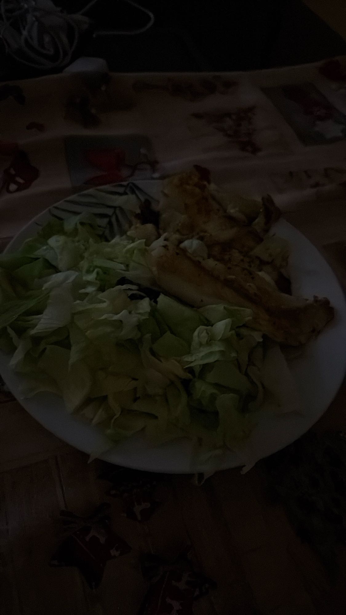 Pollo a la plancha con lechuga