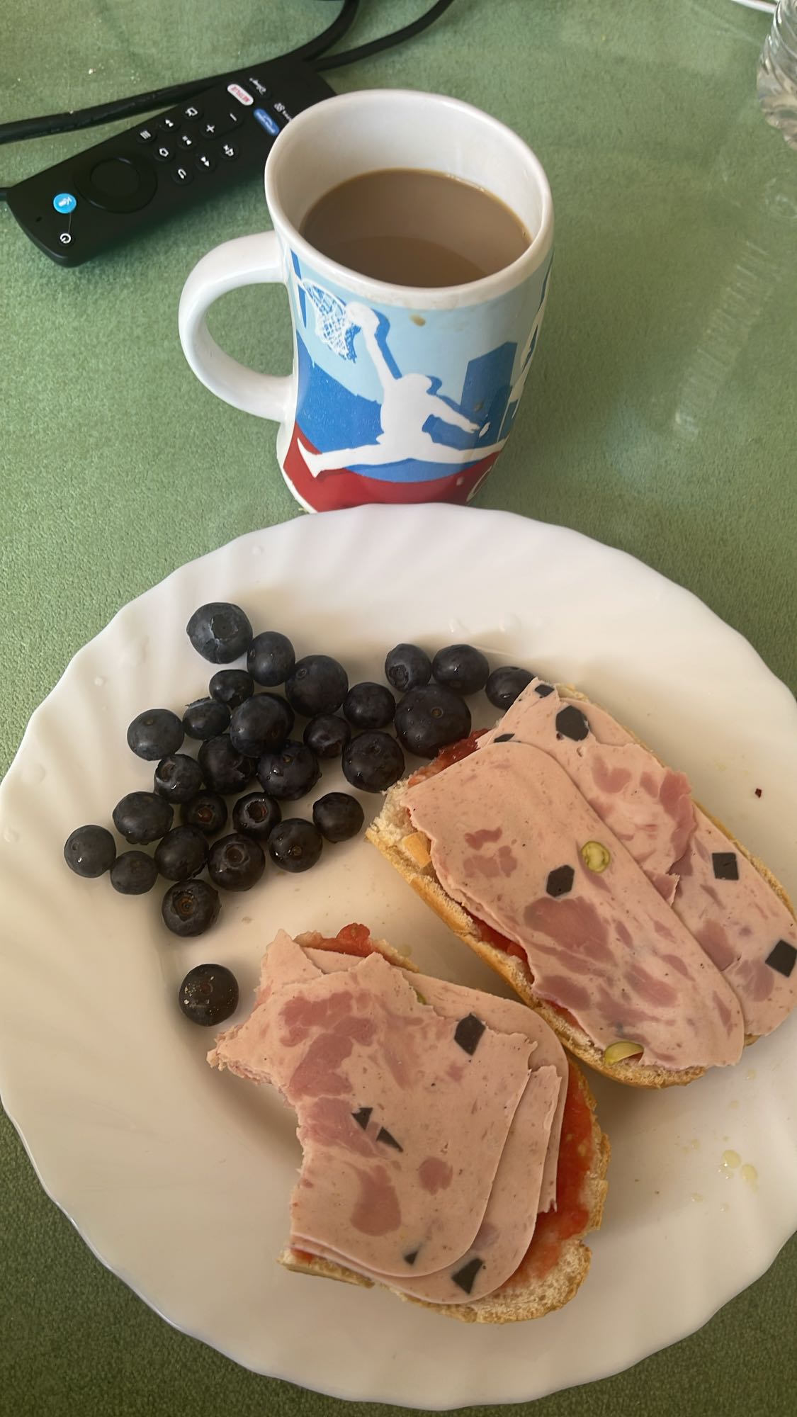 Desayuno con fiambre