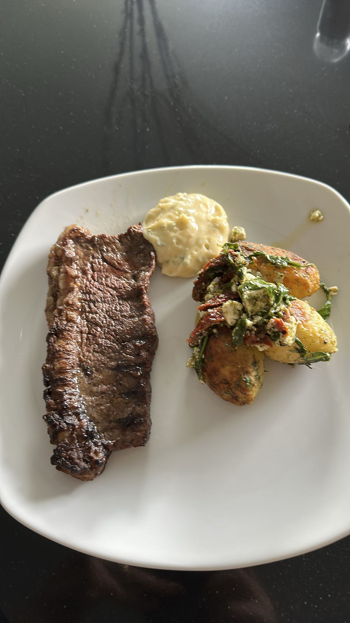 Biff med potatissallad