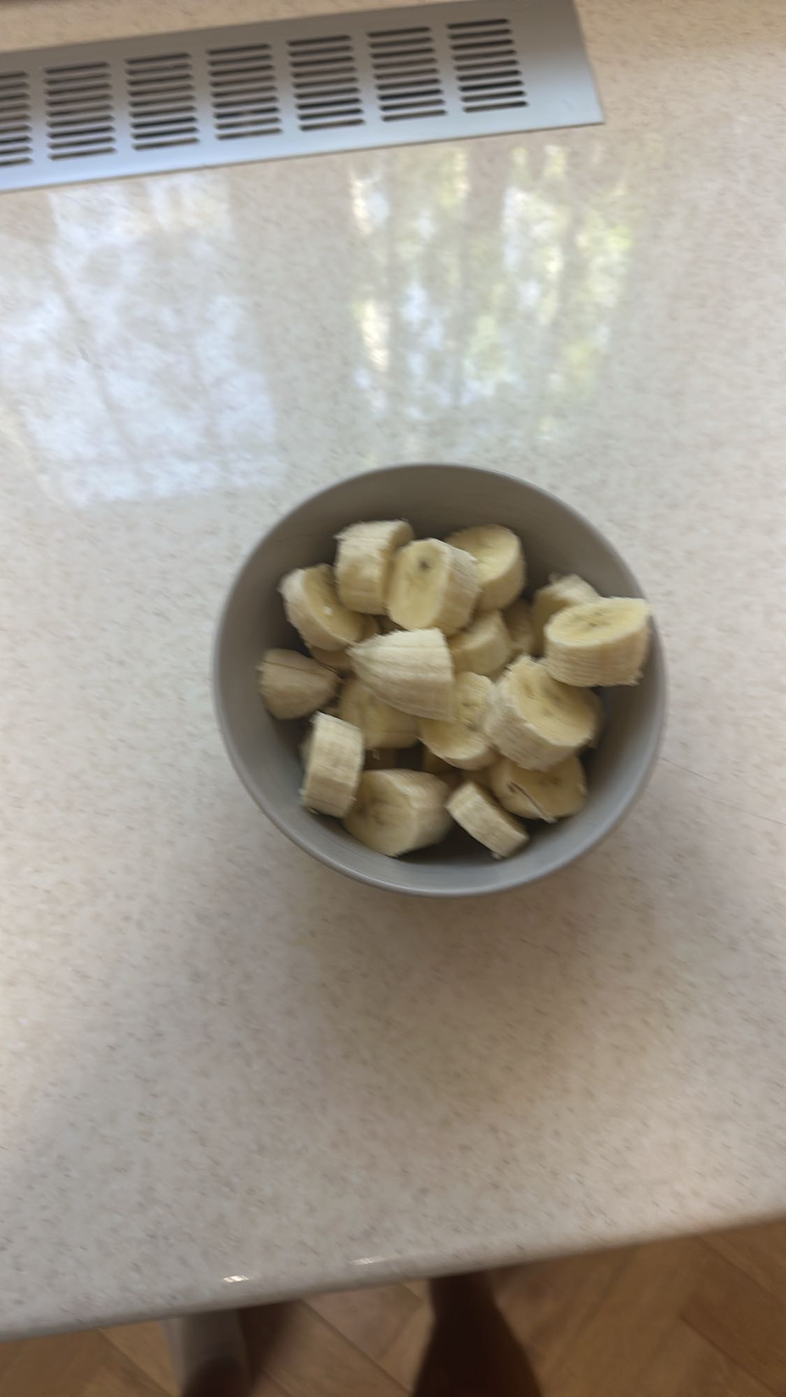 Sliced Banana Bowl