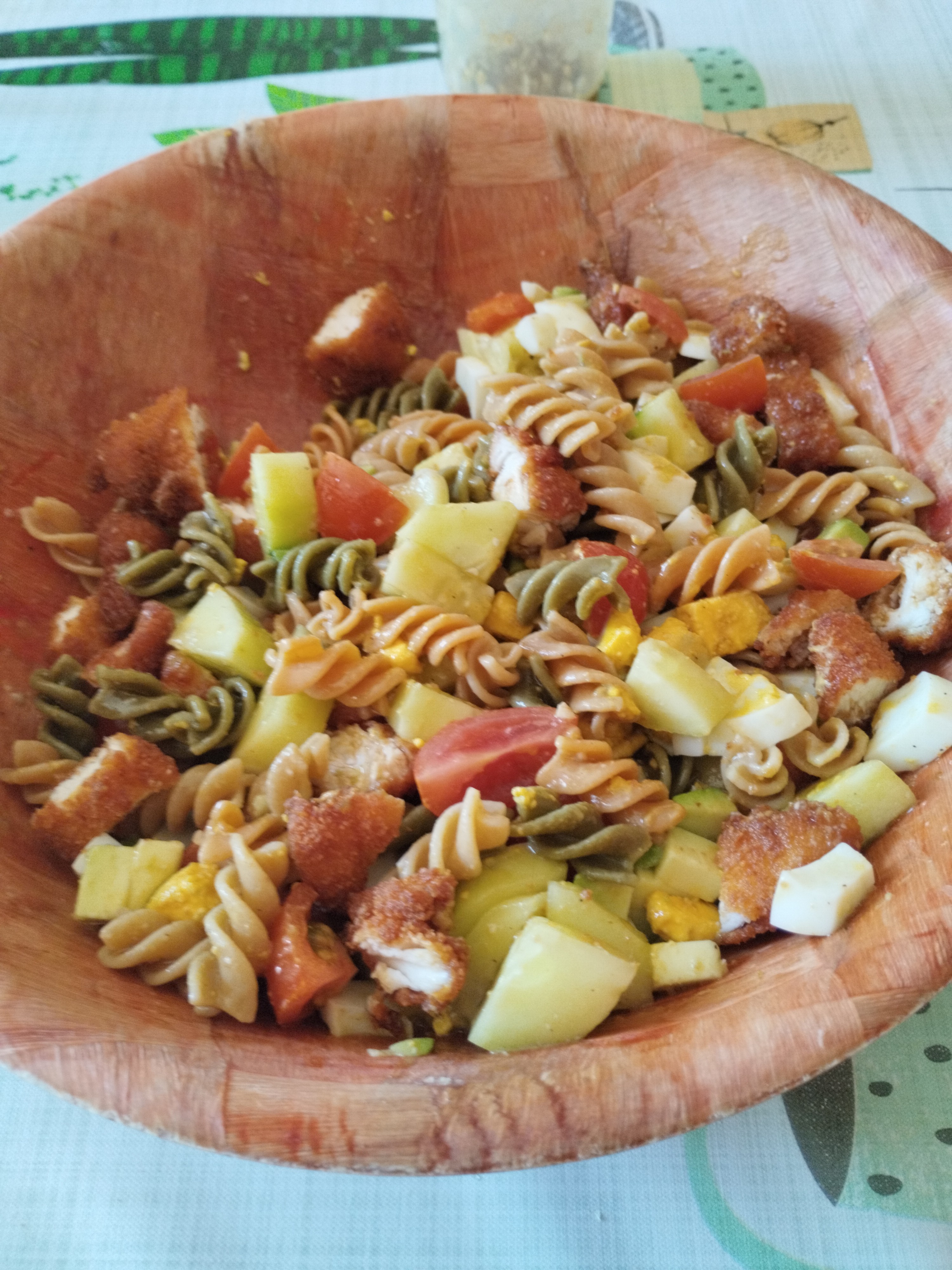 Ensalada de pasta mixta