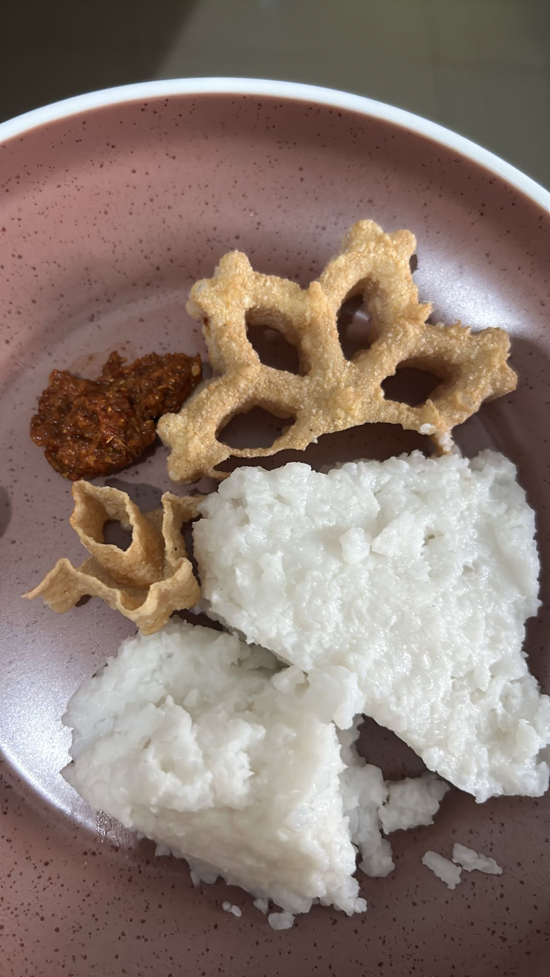 Rice with crackers