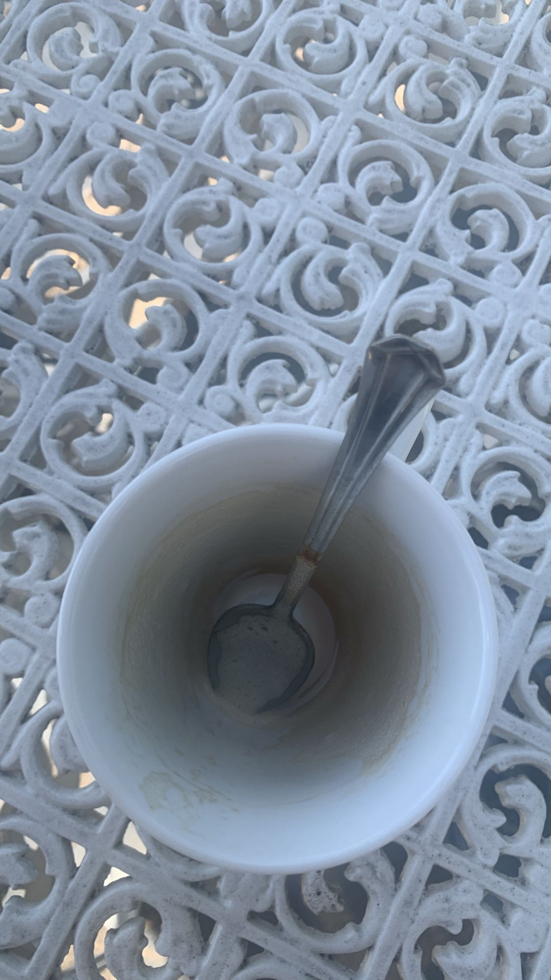 Taza vacía de café