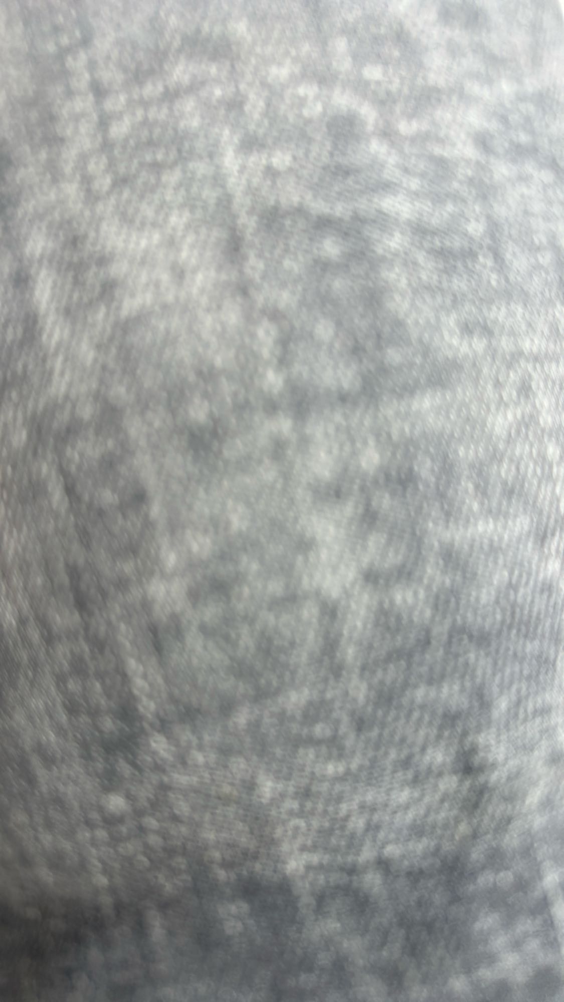 Vollkorn-Haferflocken mit Skyr und Nüssen