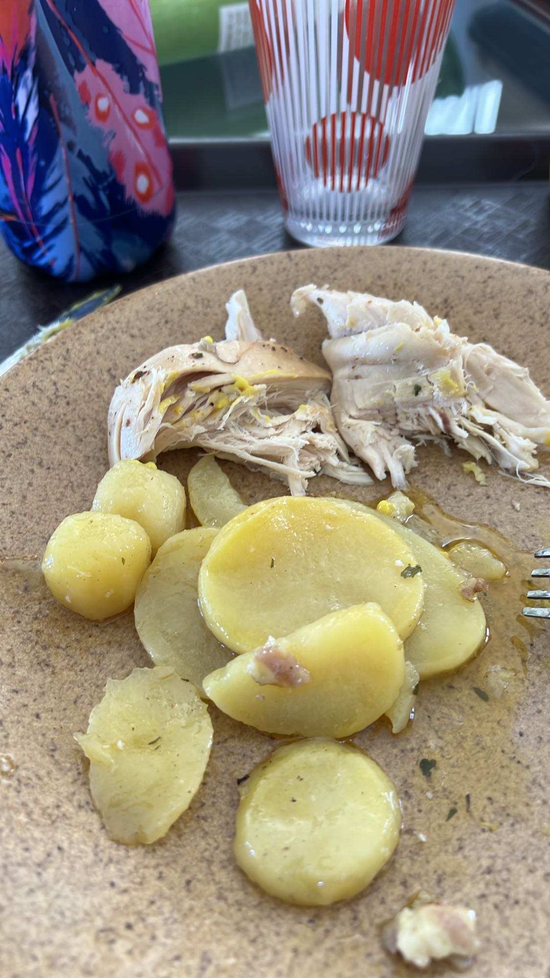 Poulet et pommes de terre