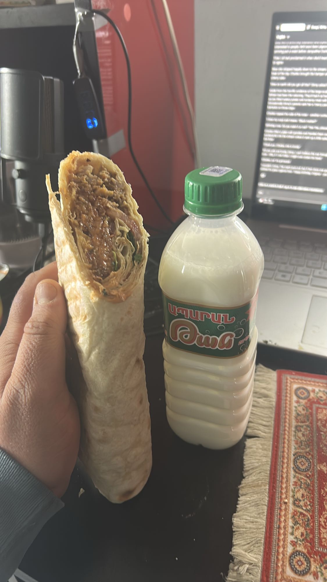 Pork shawarma with Tan