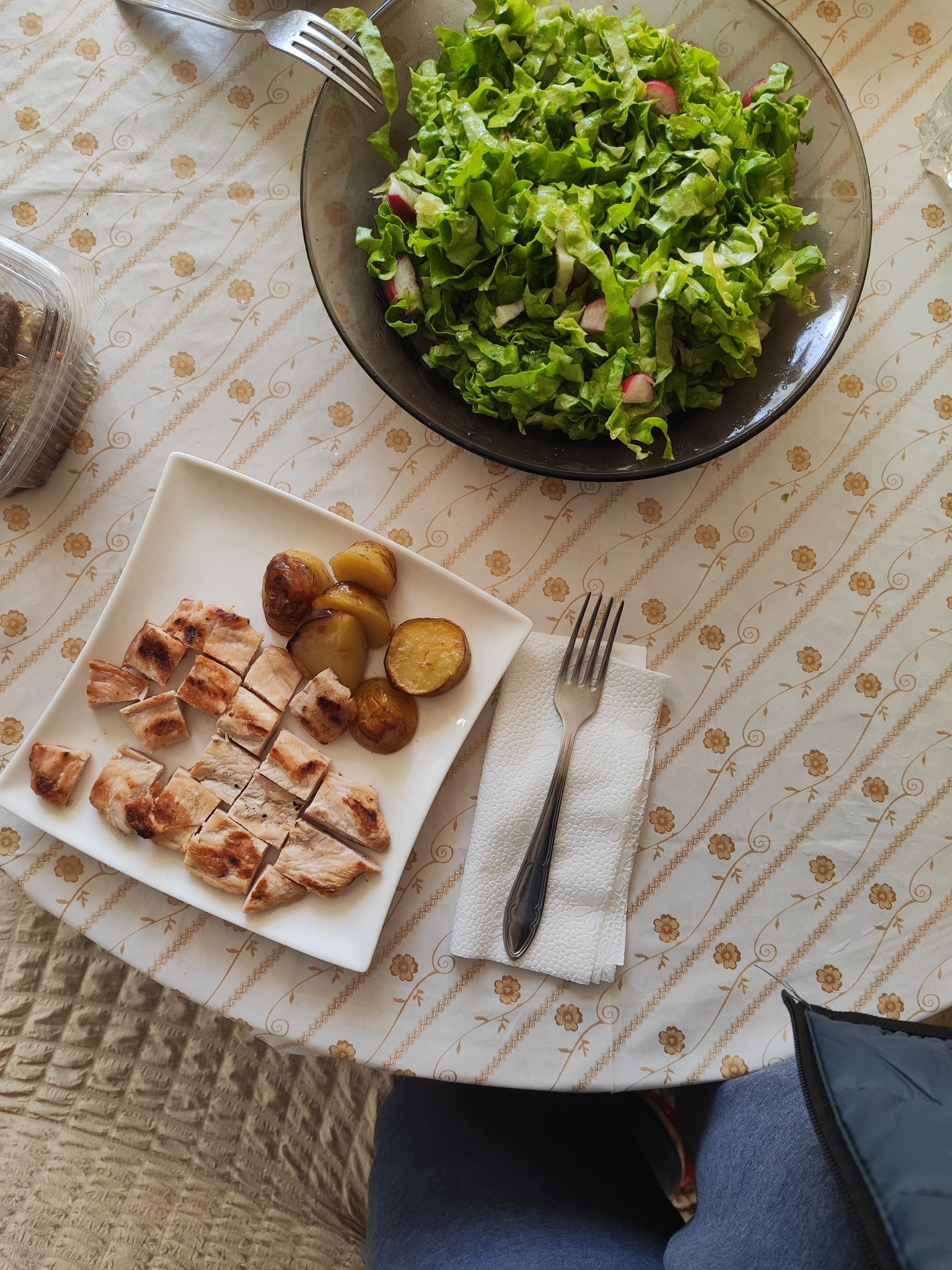 Grilled Chicken Salad