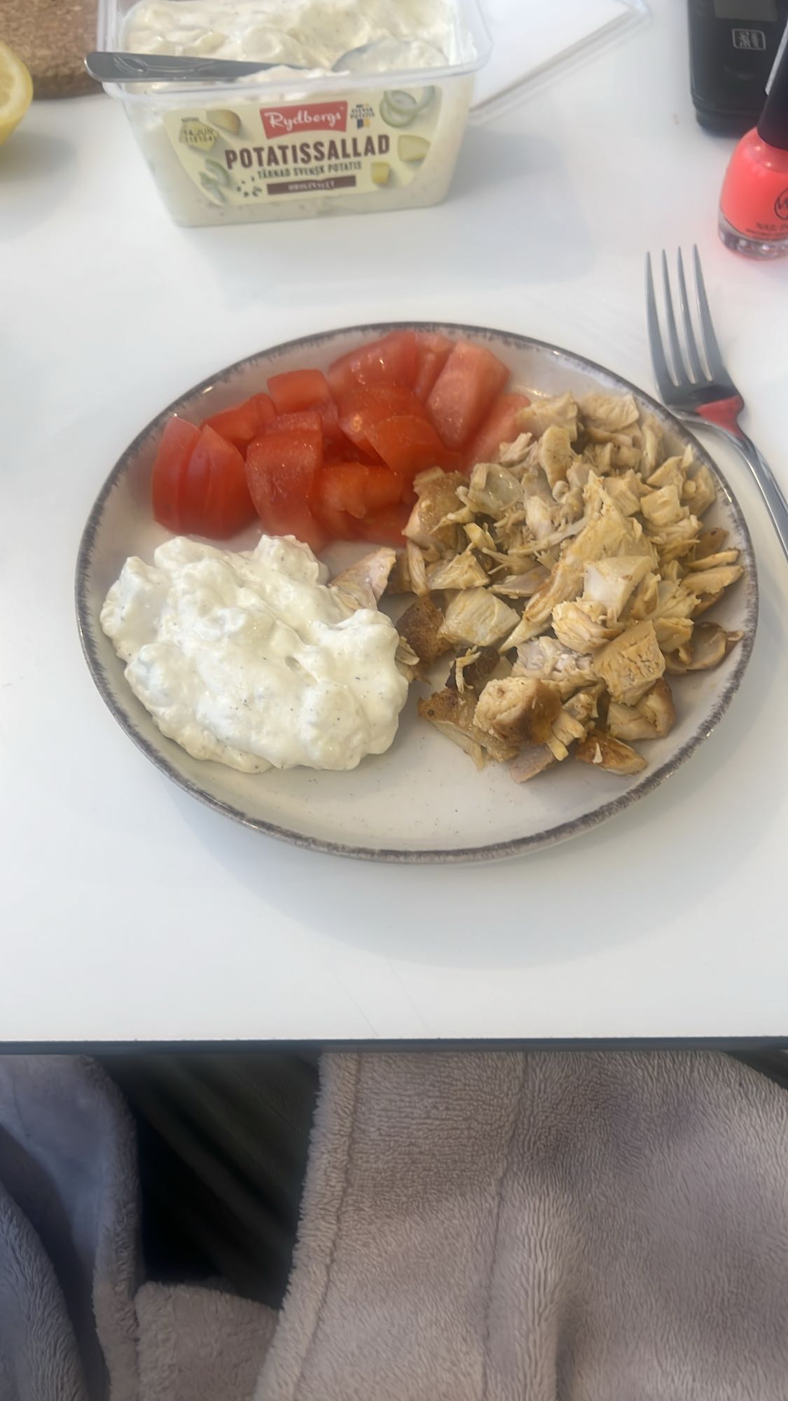 Kyckling med potatissallad