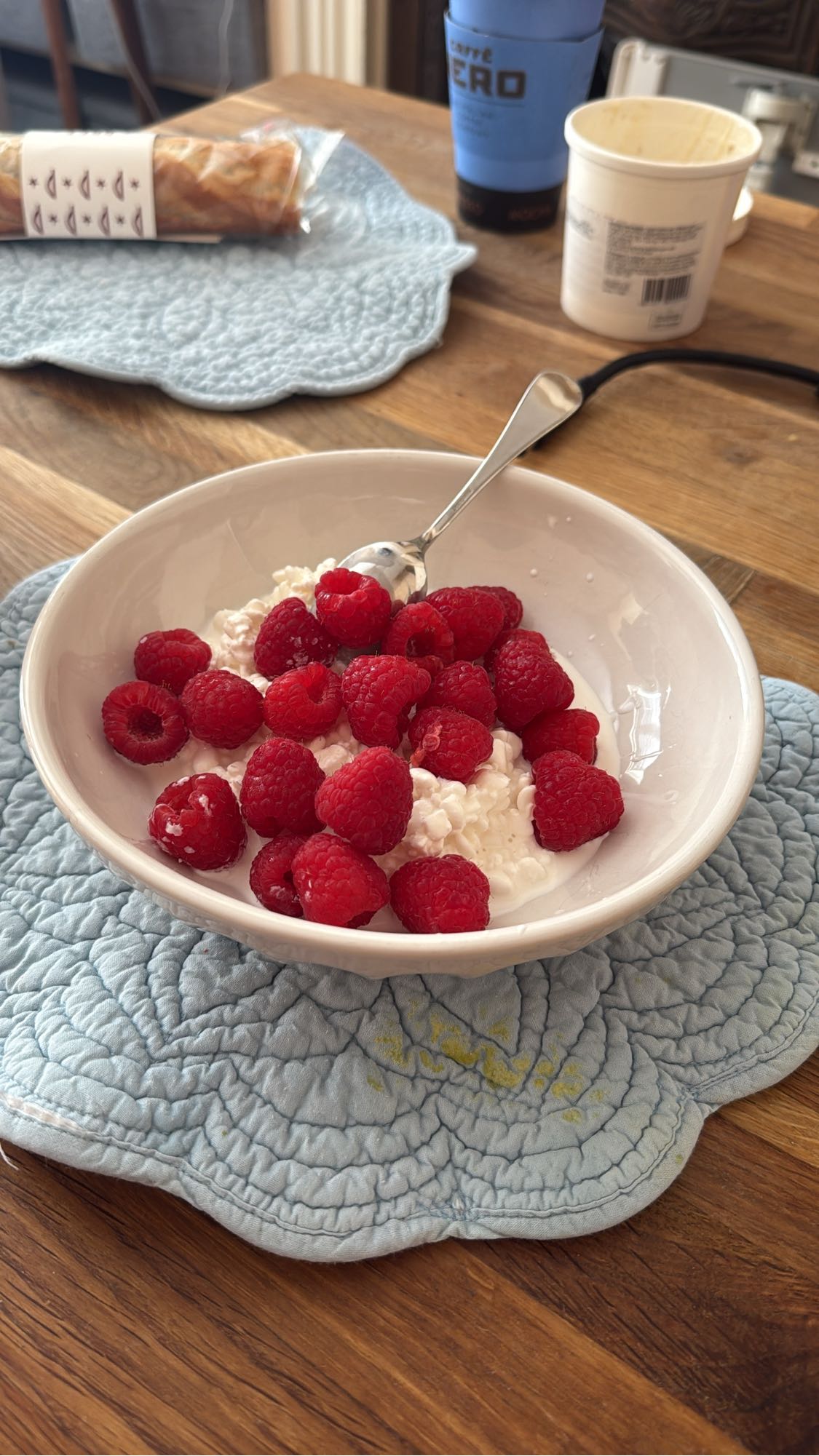 Cottage Cheese with Raspberries