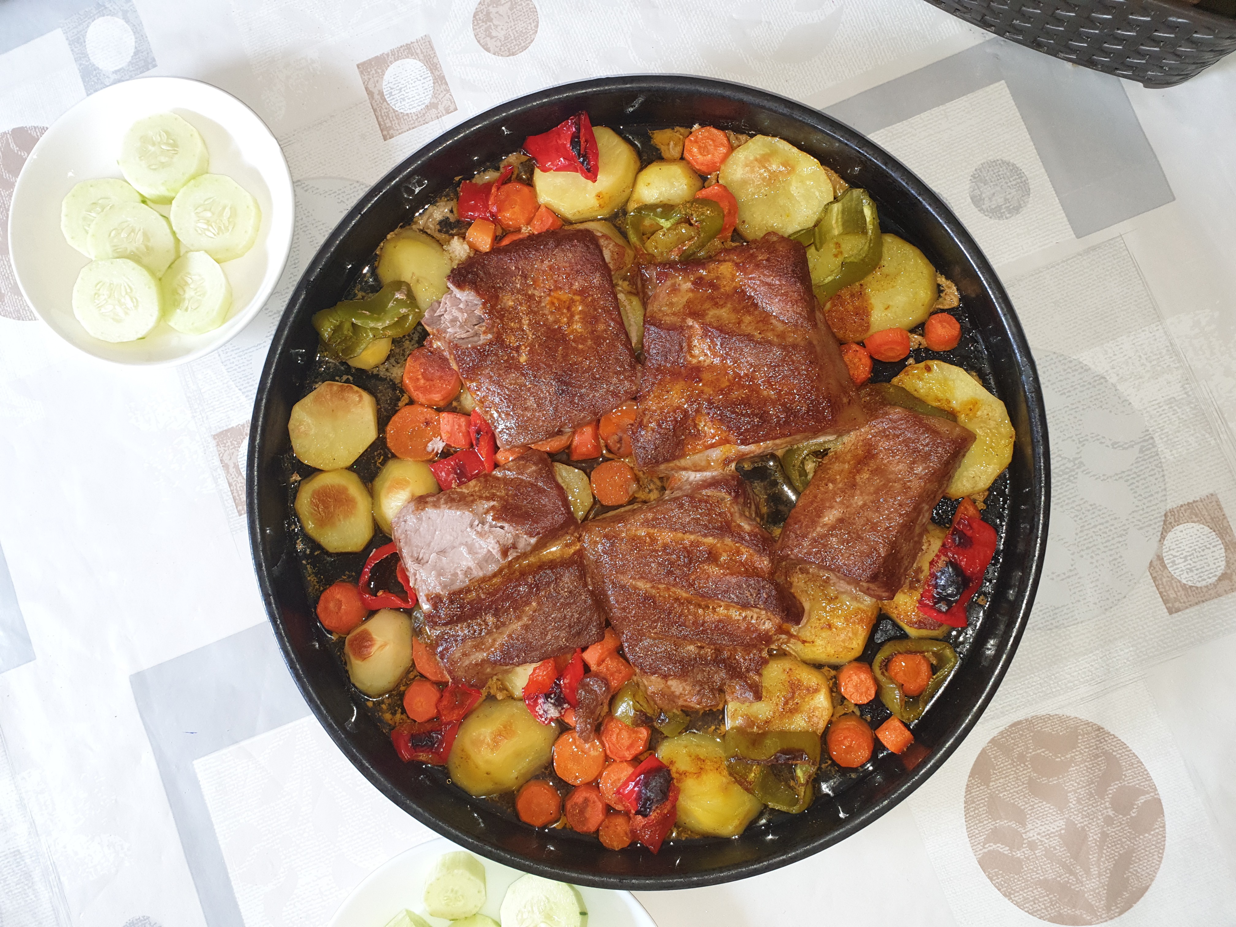 Porc rôti avec légumes