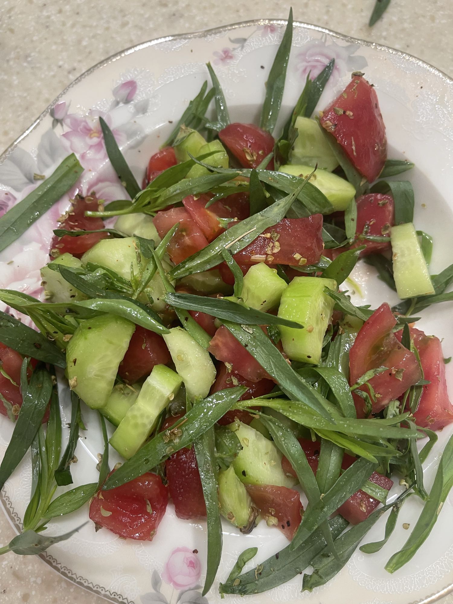 Овощной салат с тархуном