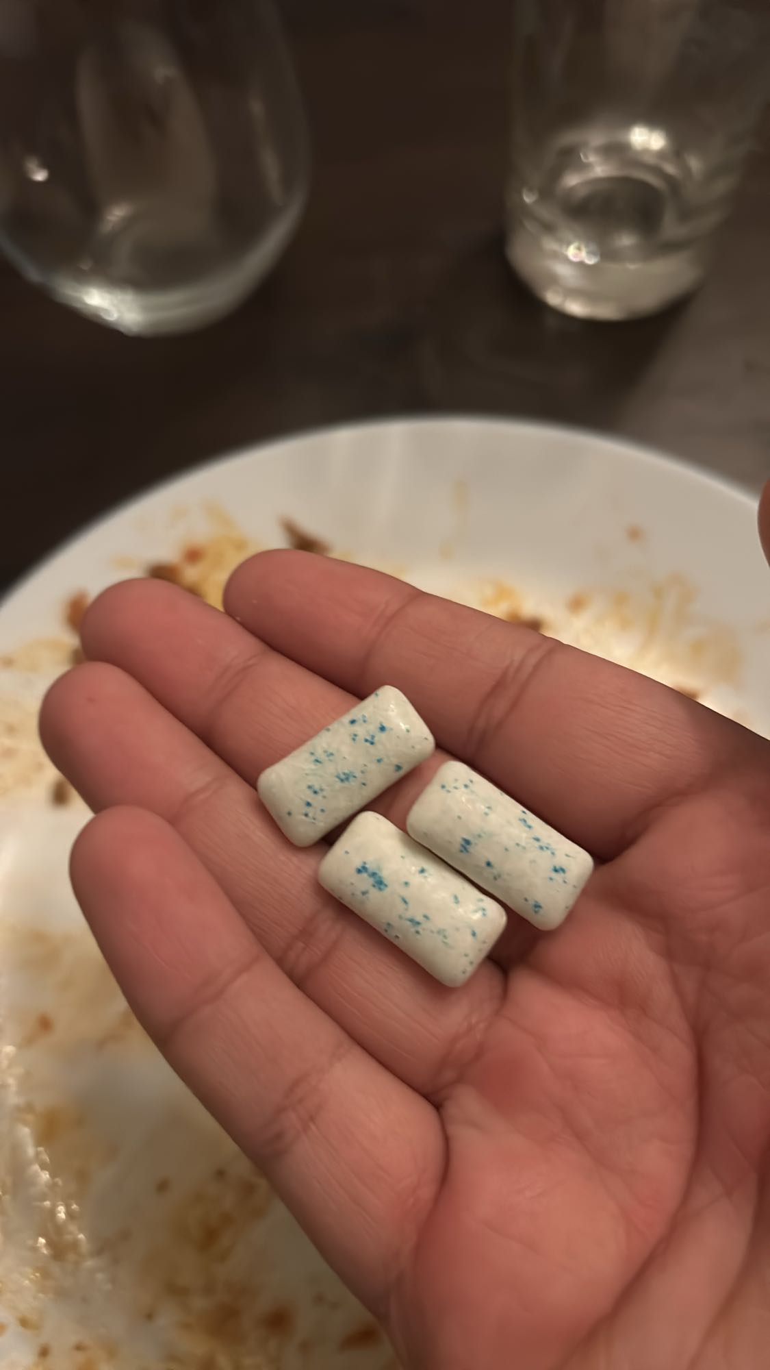 Chewing Gum Pieces