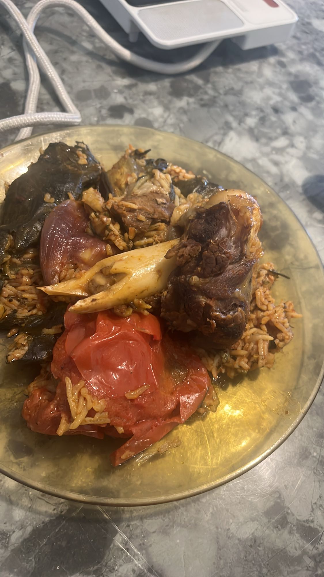 Fyllda grönsaker med ris och kött