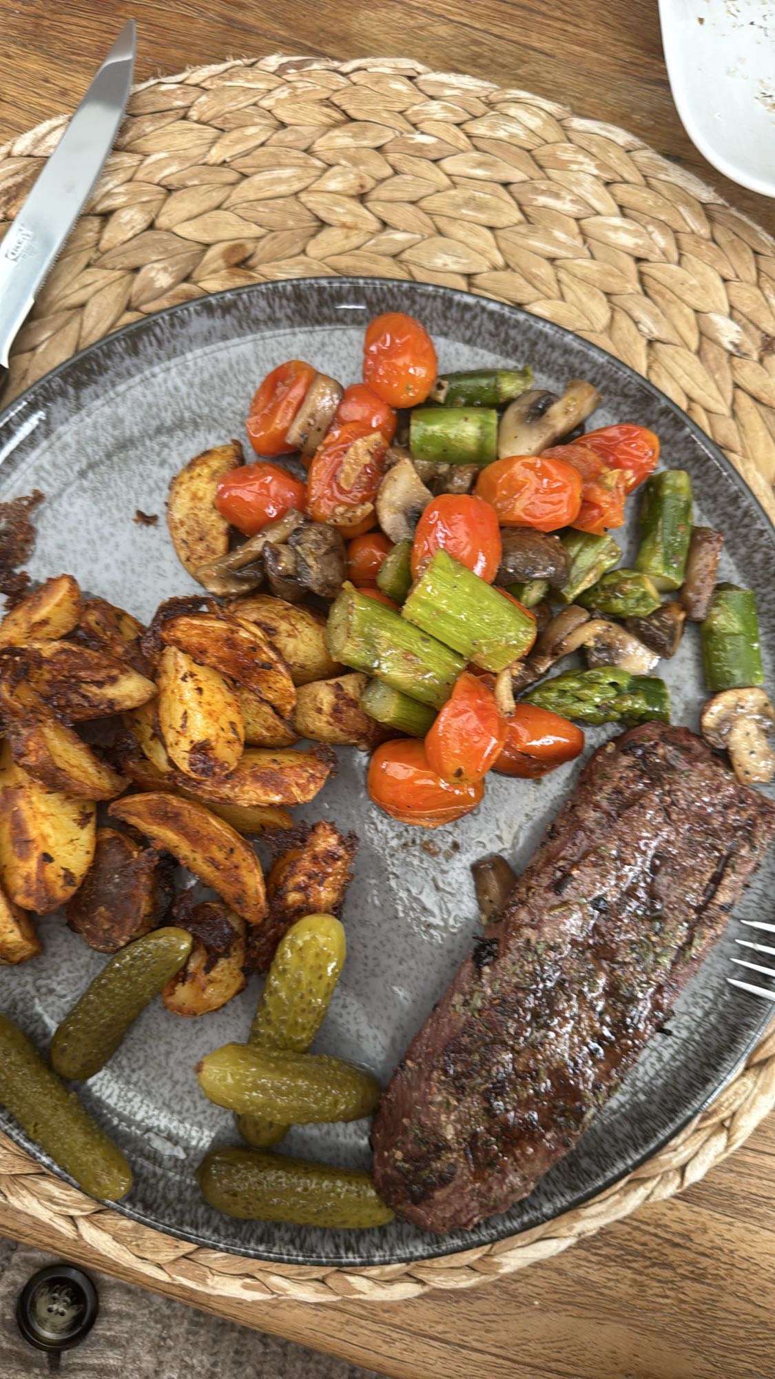 Lammlachs mit Gemüse & Kartoffeln