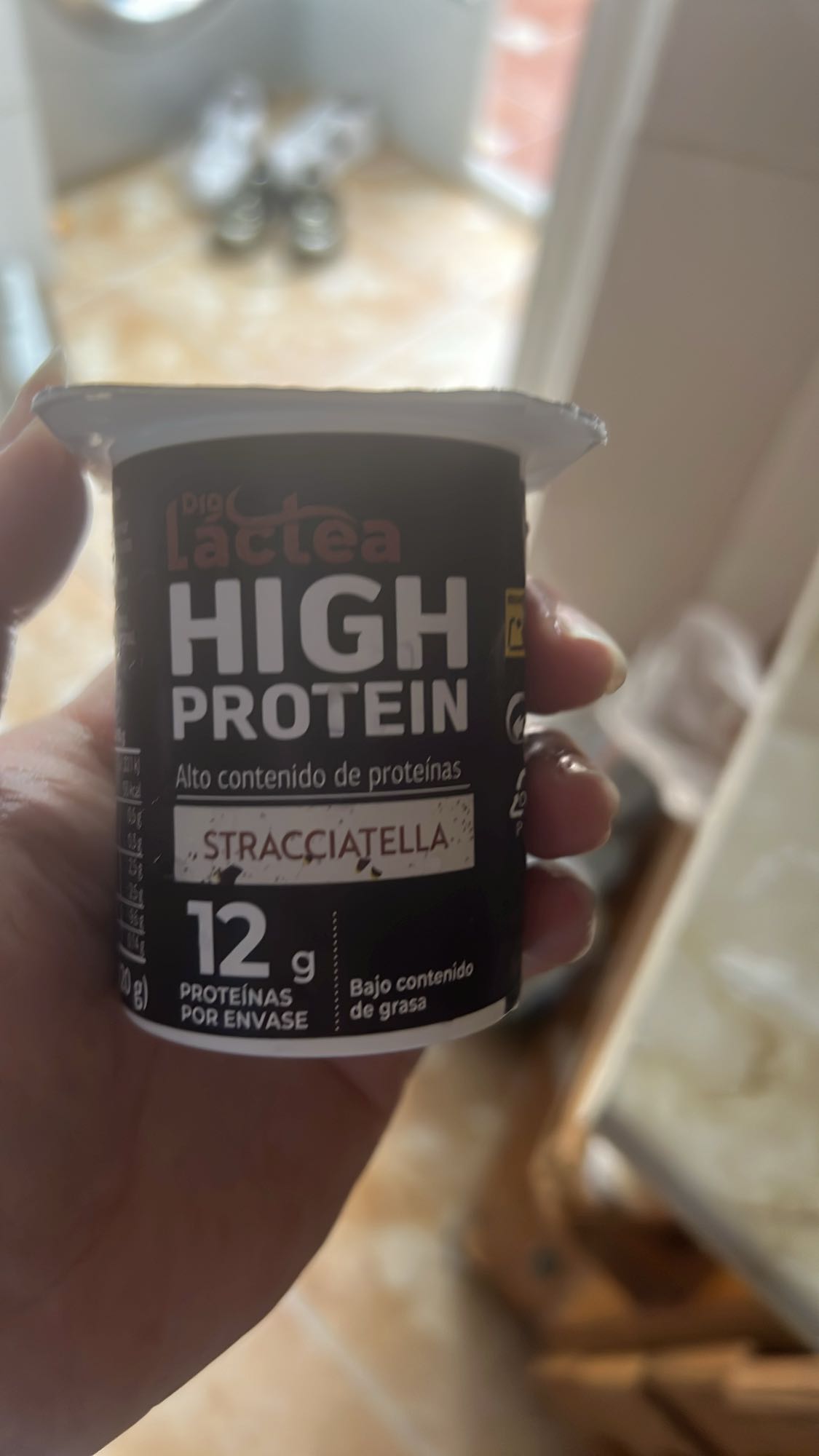 Yogur stracciatella proteico