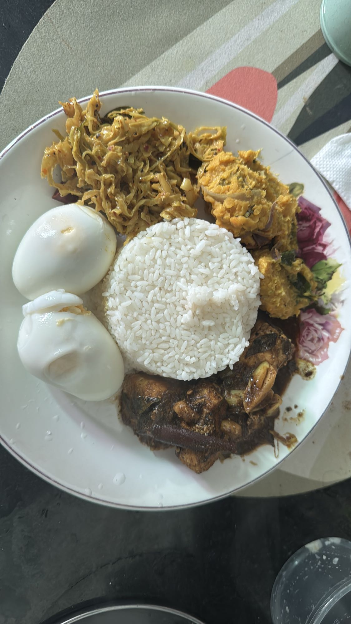 Rice with egg and curry
