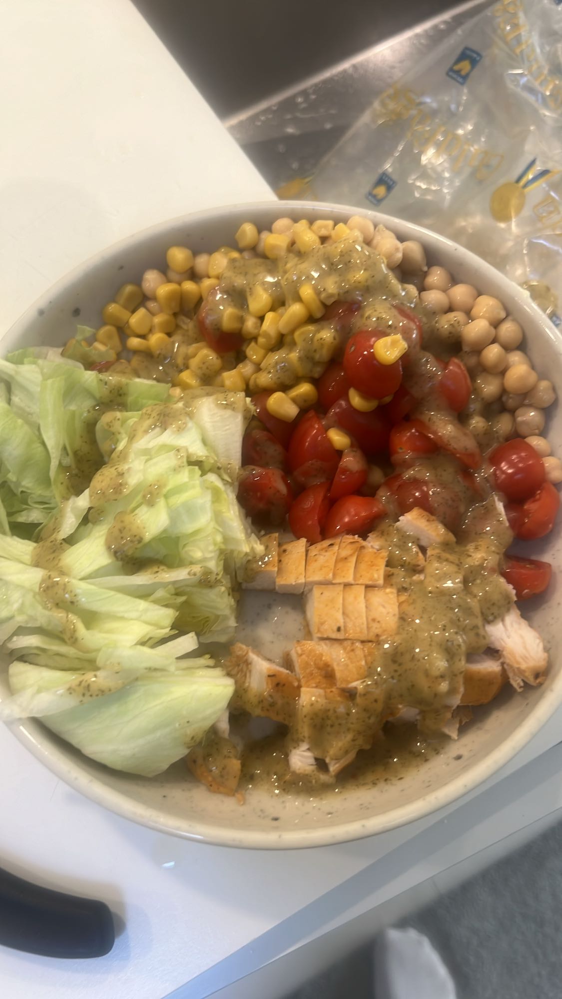 Kycklingsallad med grönsaker