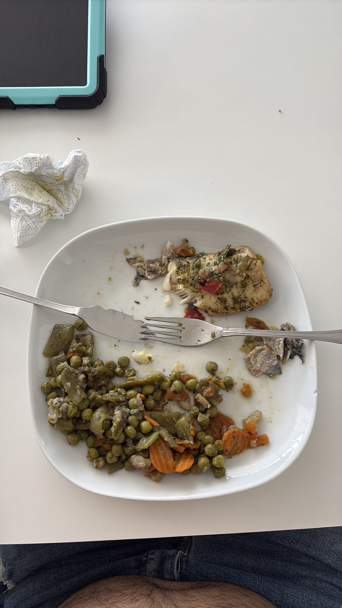 Pescado con vegetales