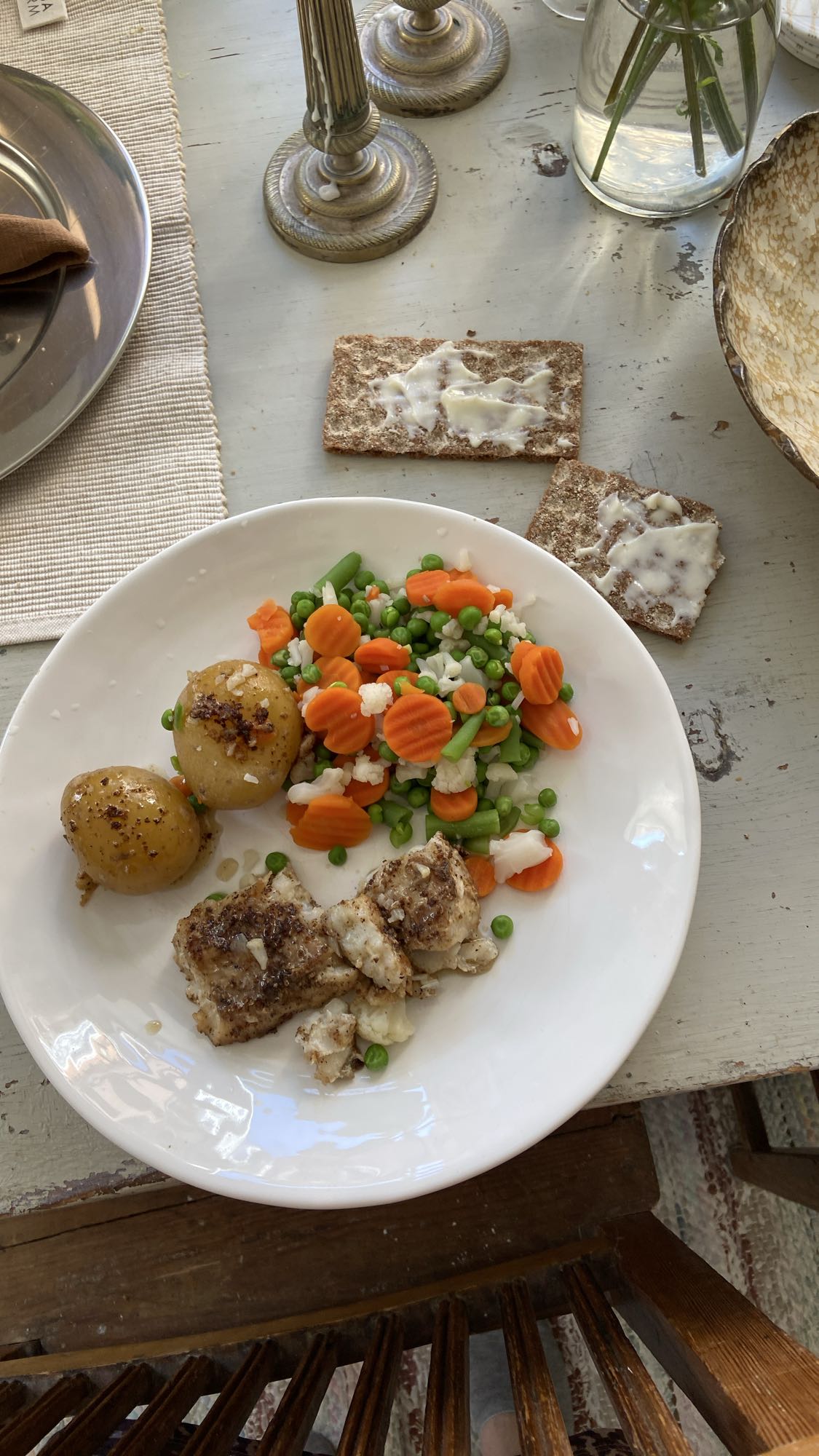 Fisk, potatis & knäckebröd