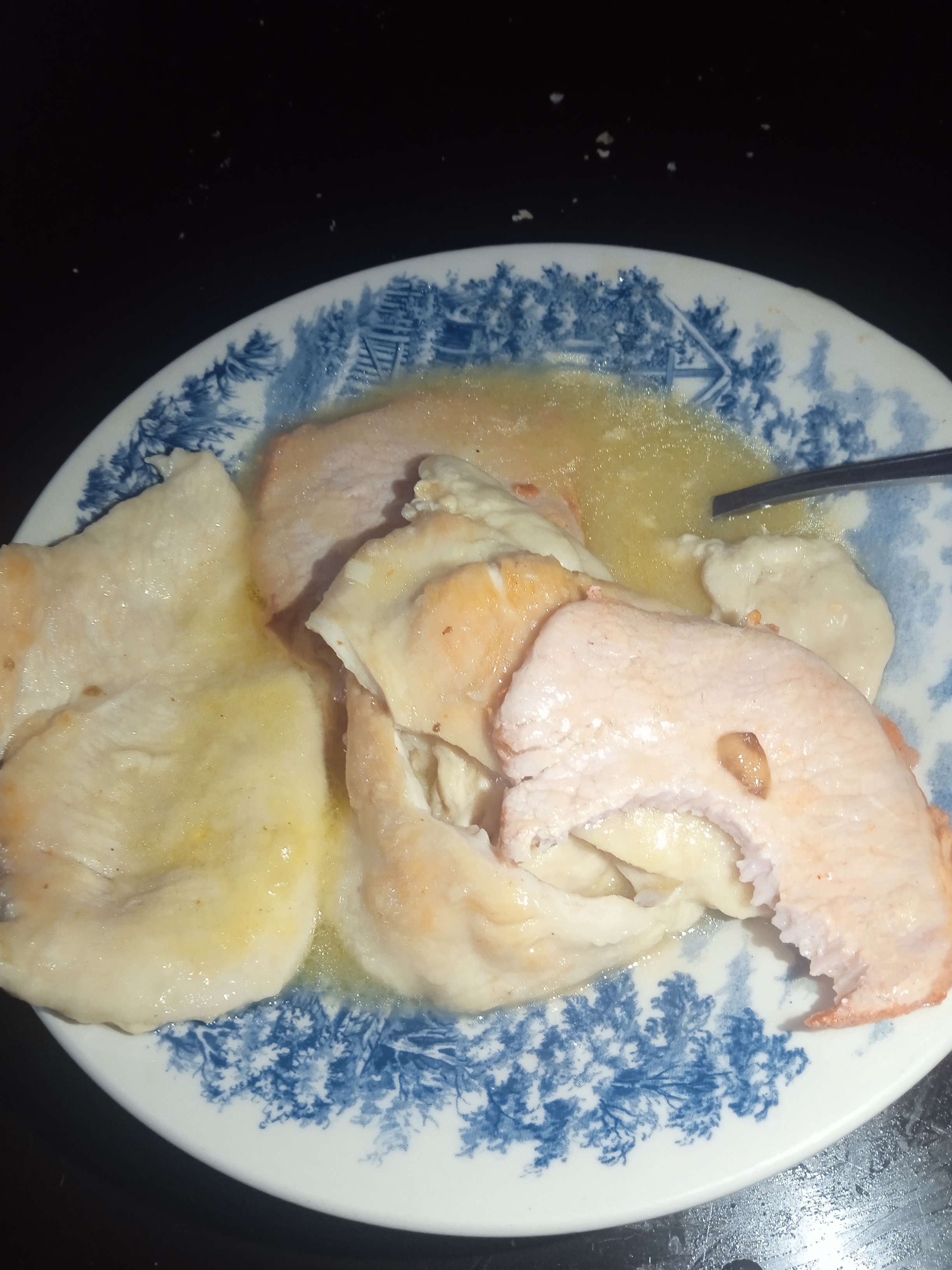 Pechuga de pollo hervida