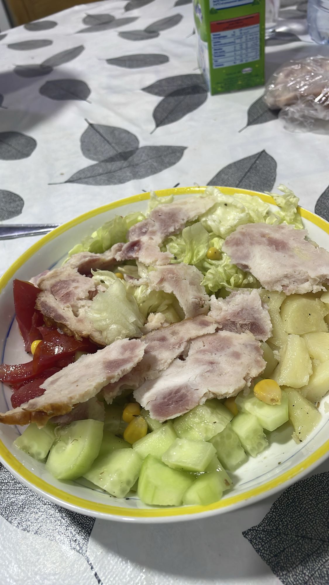 Salade poulet légumes